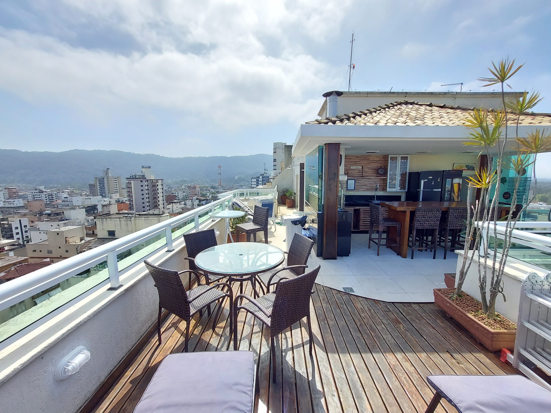 Cobertura 5 quartos, 3 vagas, vista para o mar, Enseada. em Enseada, Guarujá — foto 41