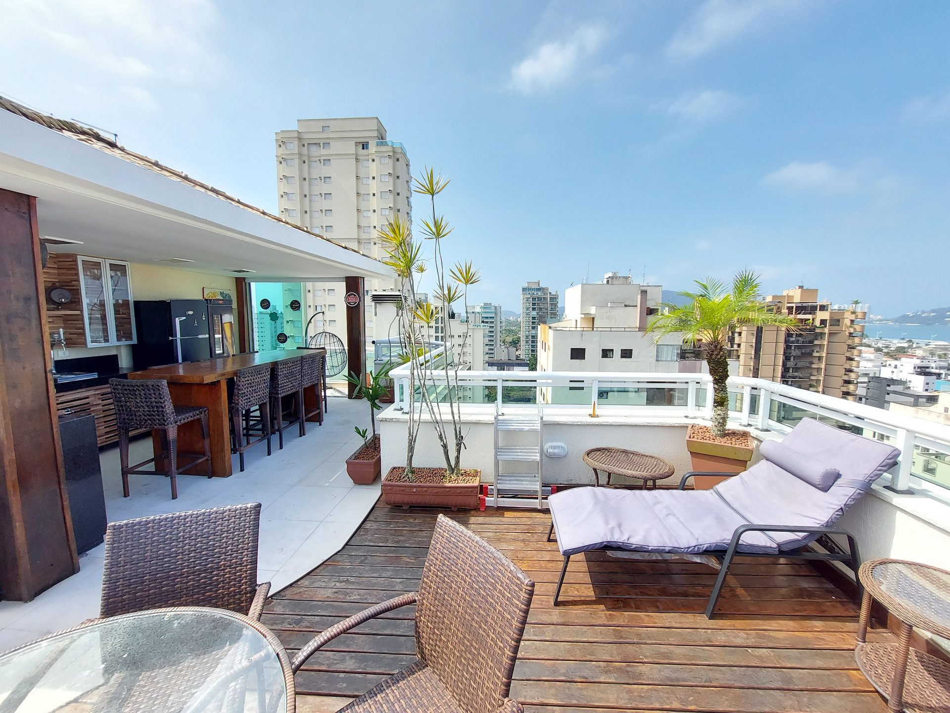 Cobertura 5 quartos, 3 vagas, vista para o mar, Enseada. em Enseada, Guarujá — foto 42