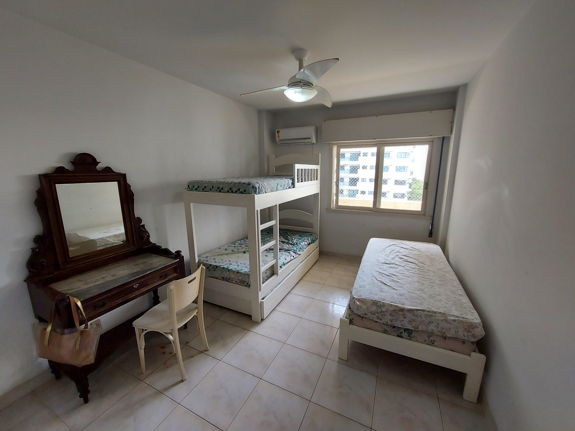 Apto 4 quartos, sacada, 1 vaga, Pitangueiras em Pitangueiras, Guarujá — foto 12