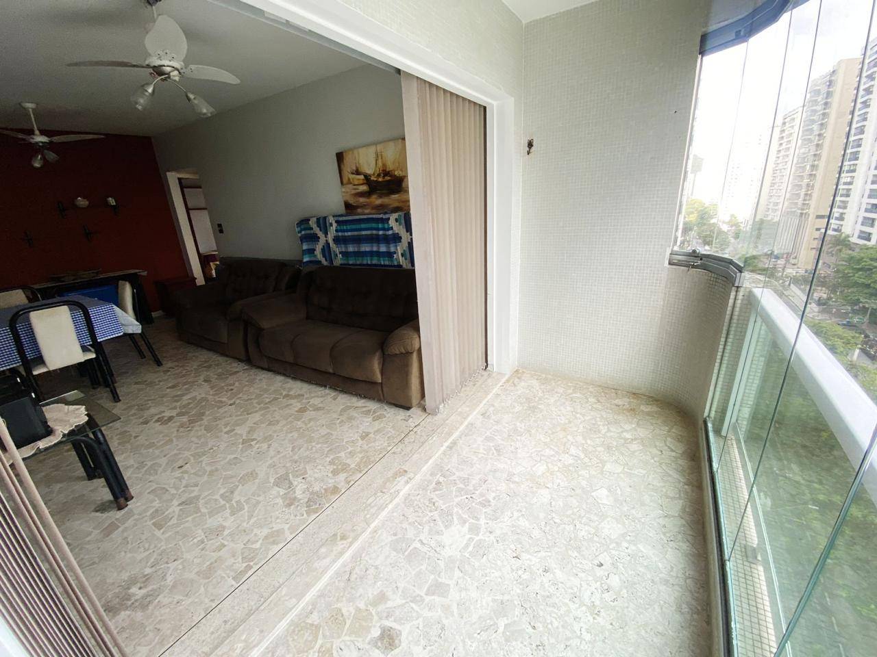 Apto 2 quartos, sacada, 1 vaga, Pitangueiras em Pitangueiras, Guarujá — foto 4