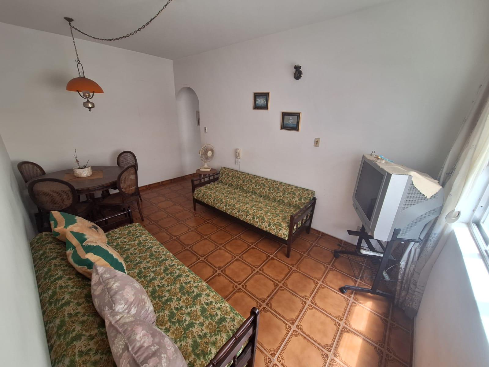 Apto 1 dorm., 400m da praia Enseada, 1 vaga em Enseada, Guarujá — foto 2
