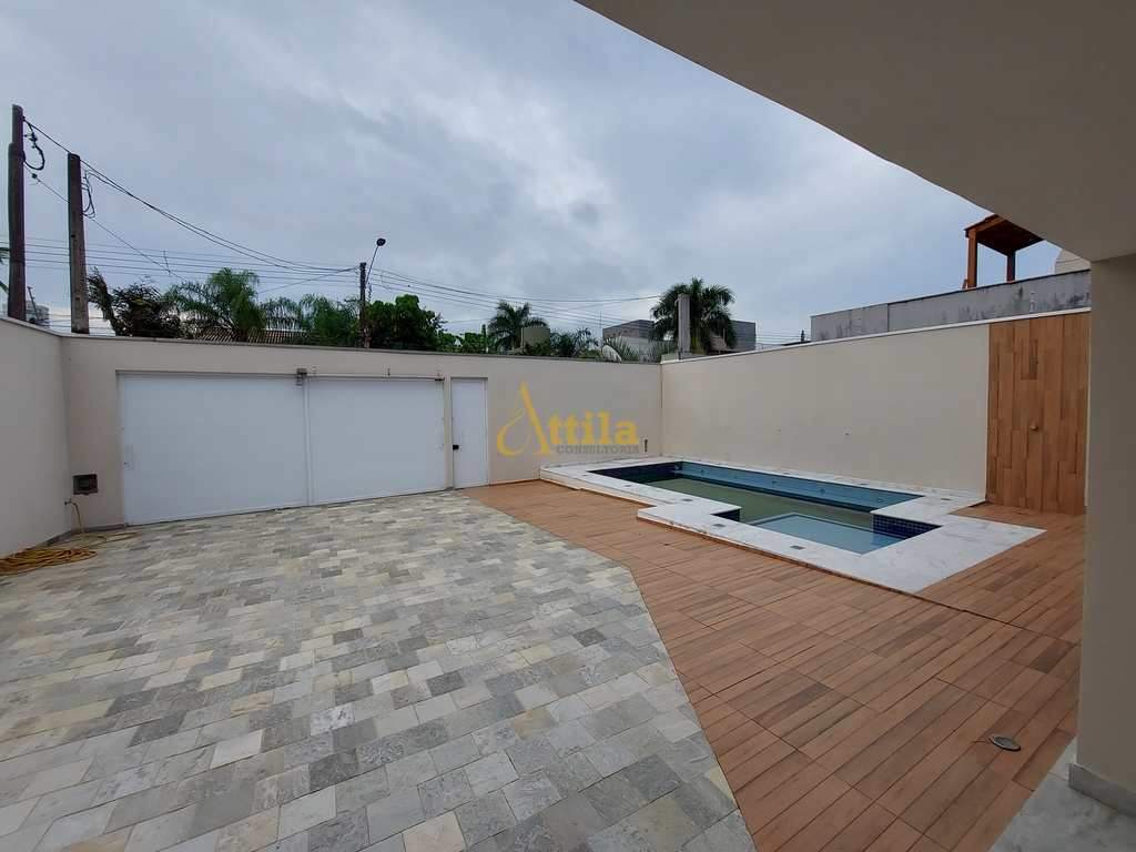 Casa à Venda – Totalmente Reformada a 100 Metros da Praia em Jardim Virgínia, Guarujá — foto 2