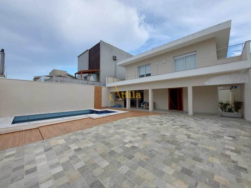 Casa à Venda – Totalmente Reformada a 100 Metros da Praia em Jardim Virgínia, Guarujá — foto 18