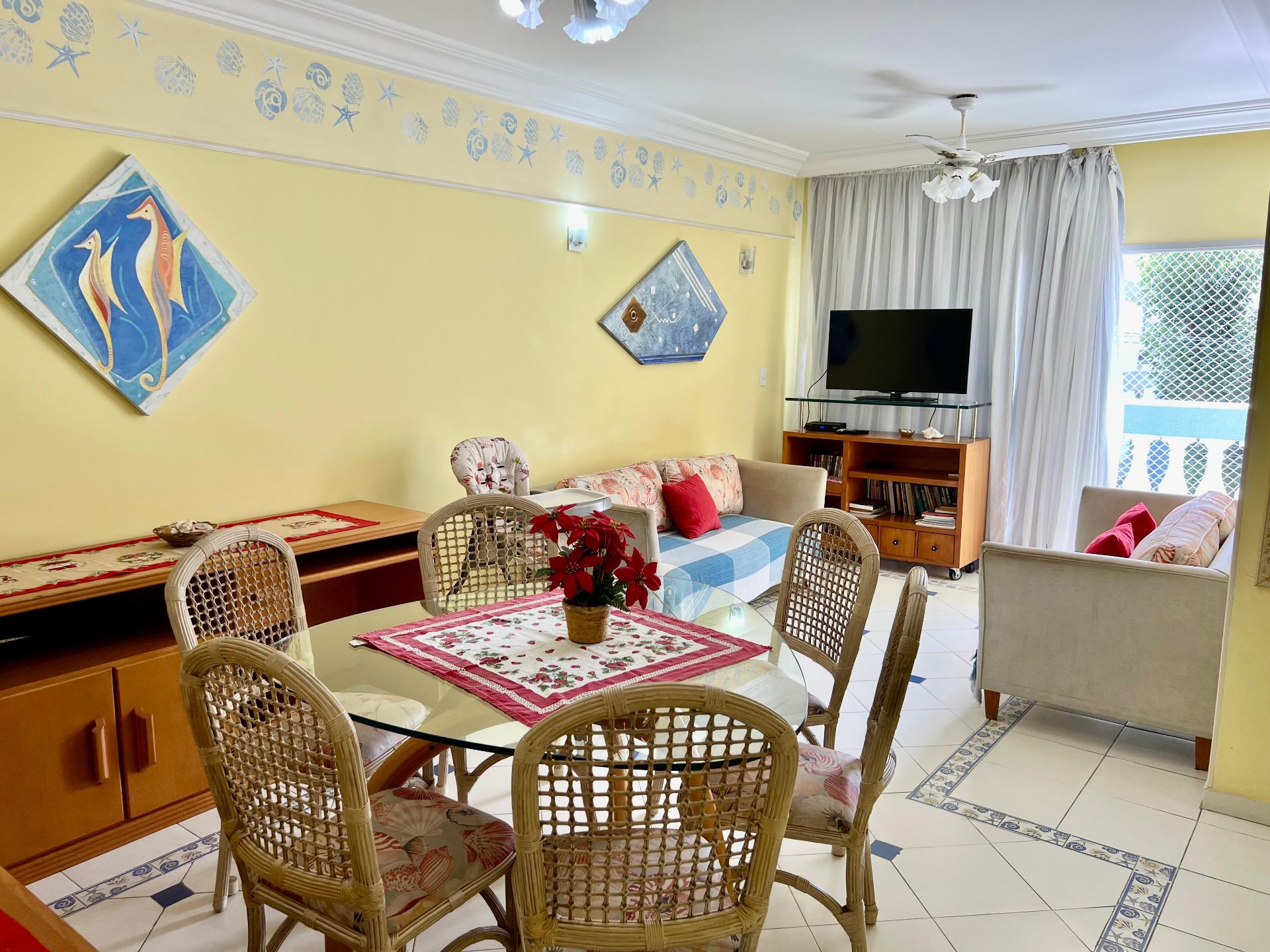 Apartamento à venda na Praia da Enseada – Região dos Hotéis | A apenas 450 metros do mar em Enseada, Guarujá — foto 2