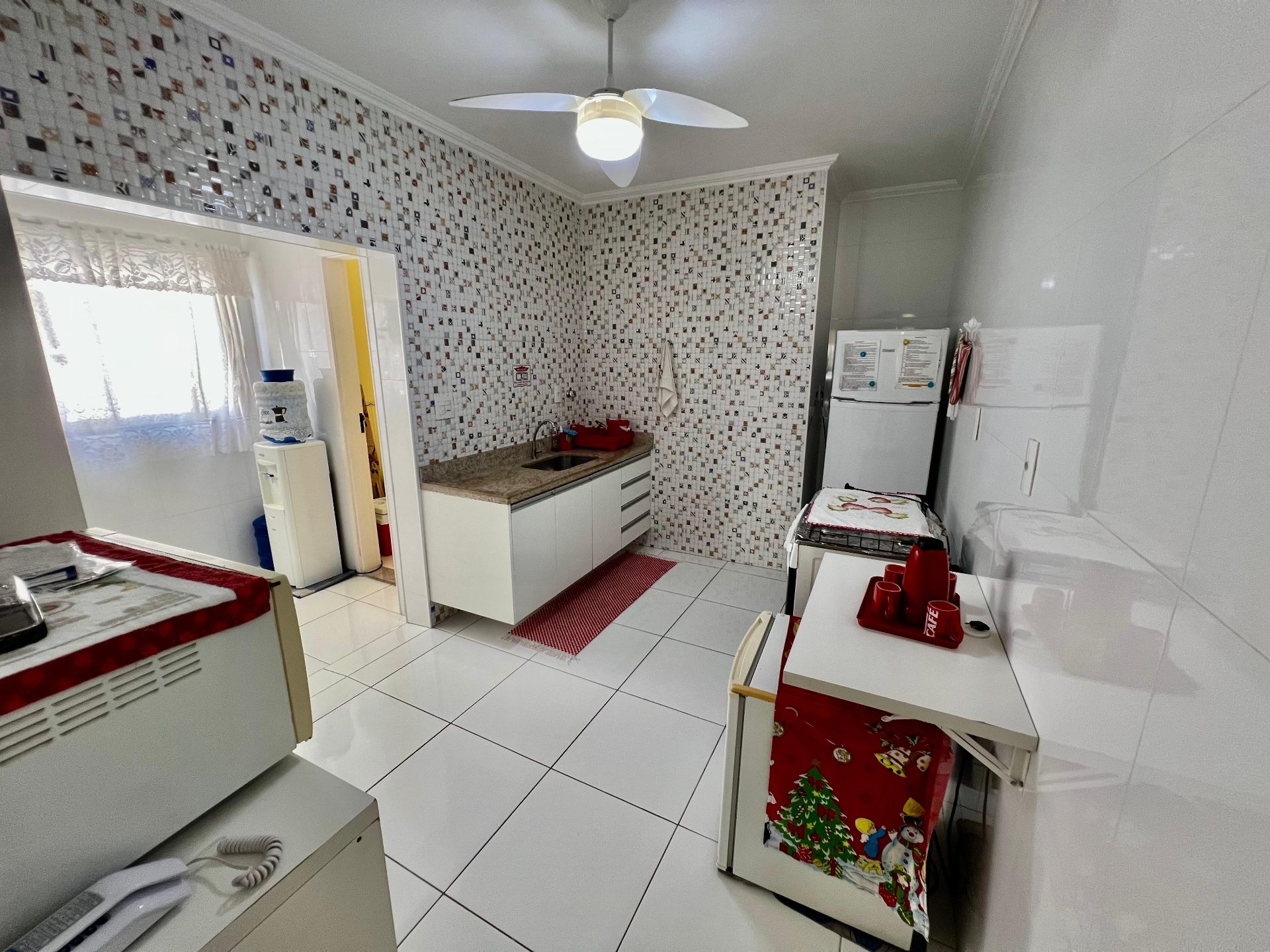 Apartamento à venda na Praia da Enseada – Região dos Hotéis | A apenas 450 metros do mar em Enseada, Guarujá — foto 23