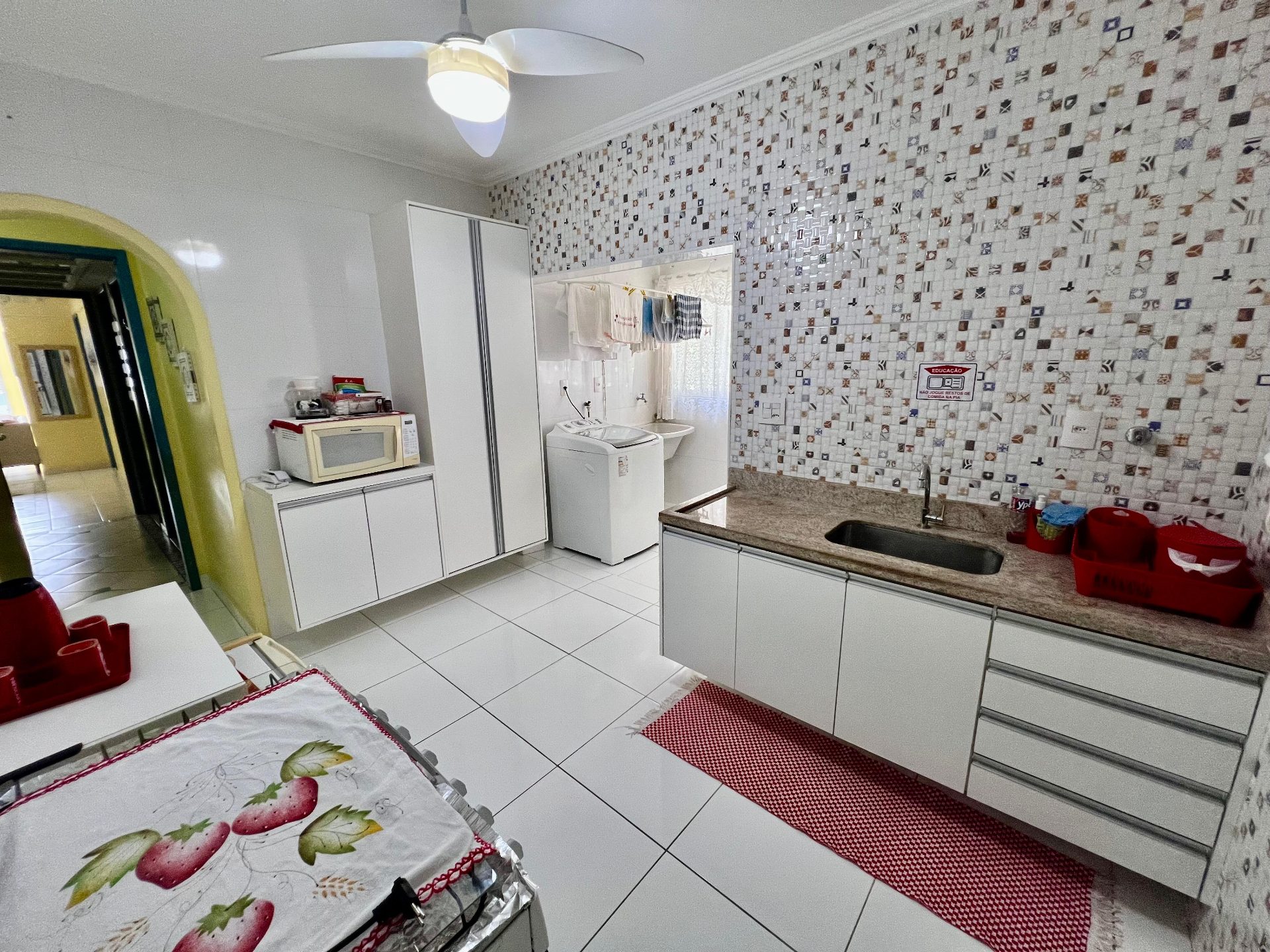 Apartamento à venda na Praia da Enseada – Região dos Hotéis | A apenas 450 metros do mar em Enseada, Guarujá — foto 24