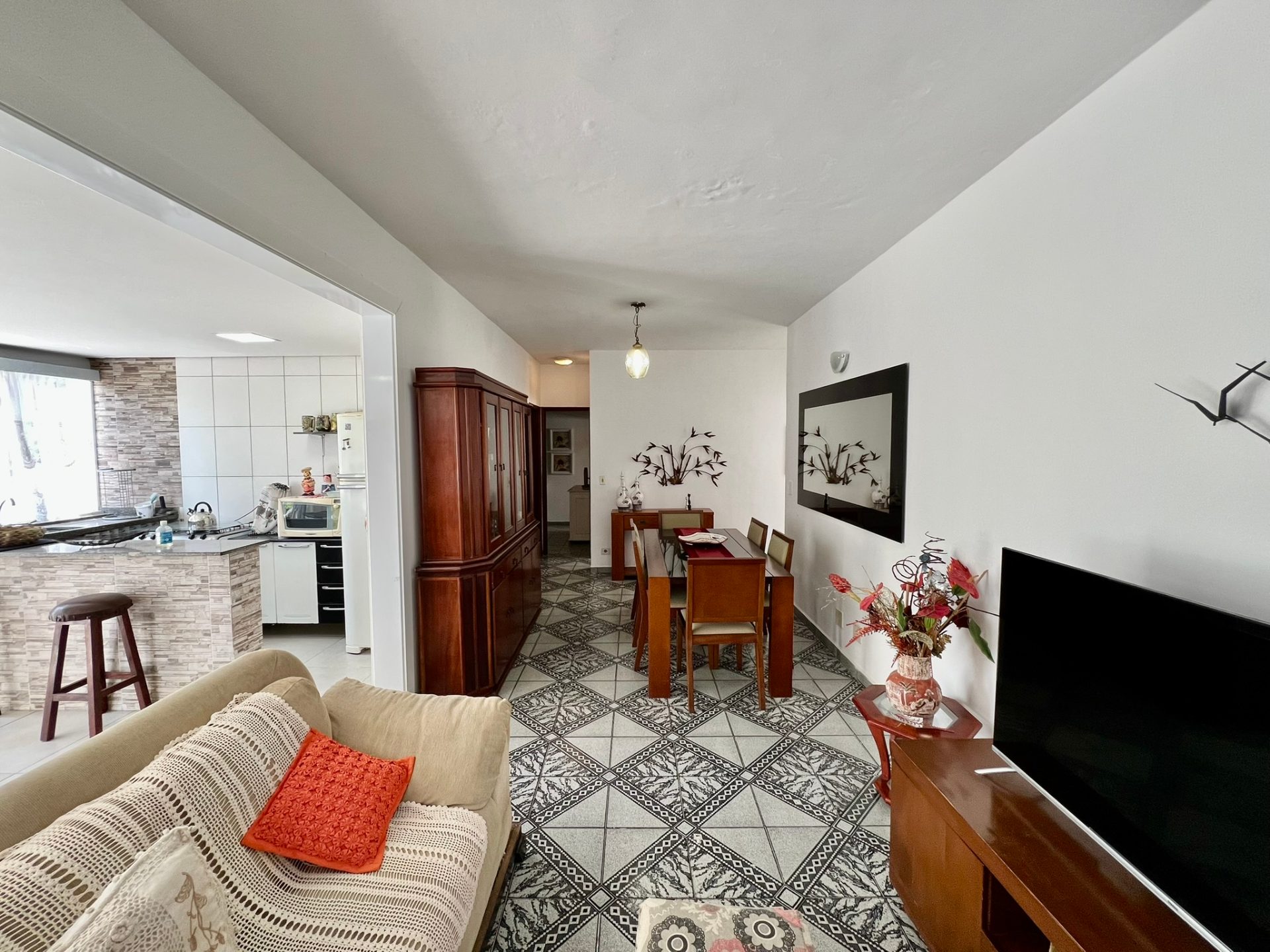 Cobertura Penthouse Reformada na Enseada - Perto da UNAERP! em Jardim Virgínia, Guarujá — foto 5