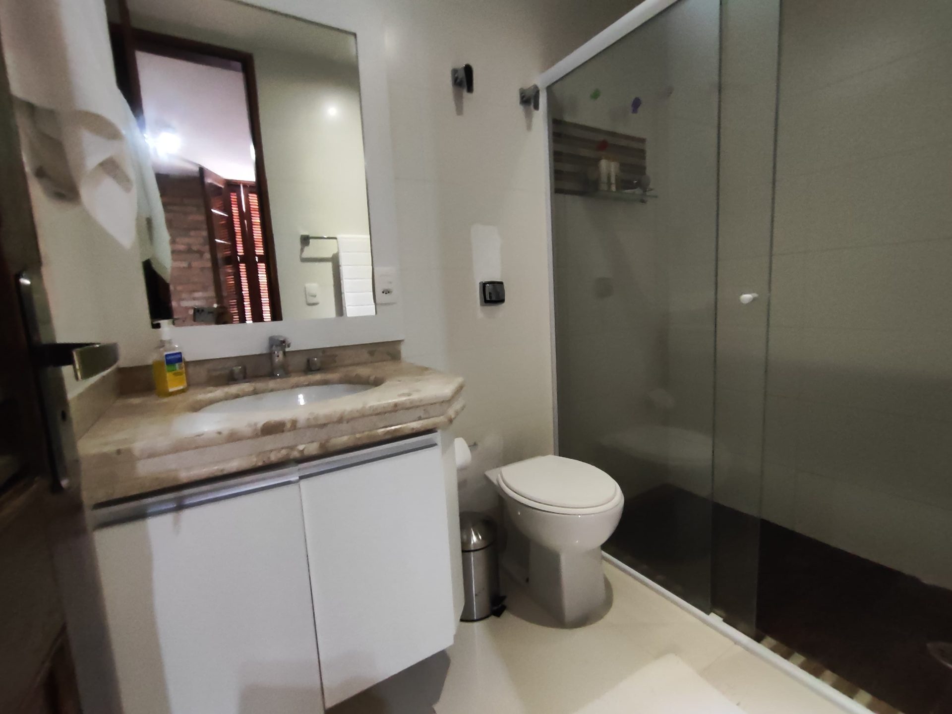 Casa de Condomínio com 4 quartos, Jardim Acapulco, Guarujá em Jardim Acapulco, Guarujá — foto 17