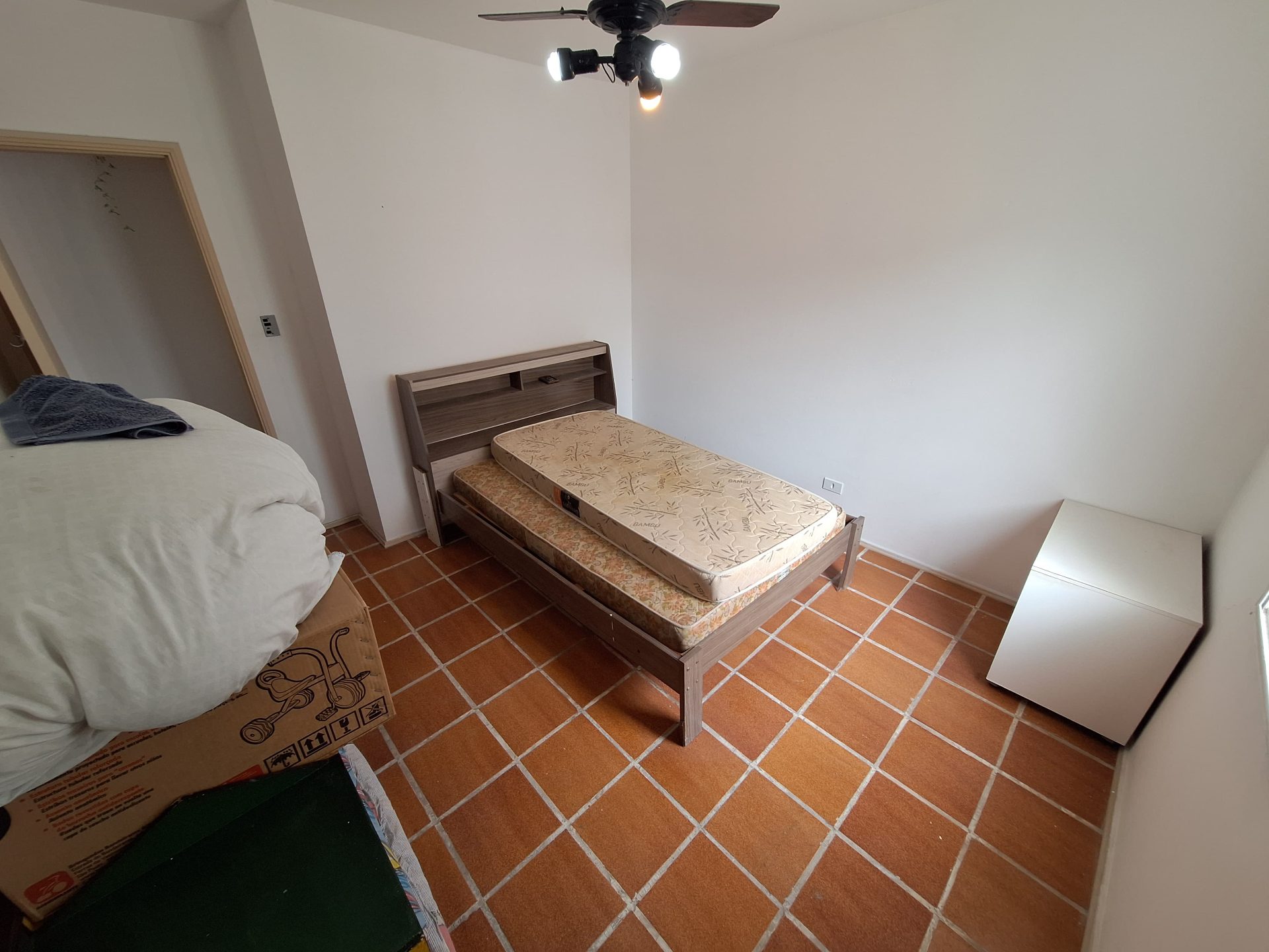 Apto 1 quarto, baixo custo mensal, próx. ao Colégio Adventista em Enseada, Guarujá — foto 6