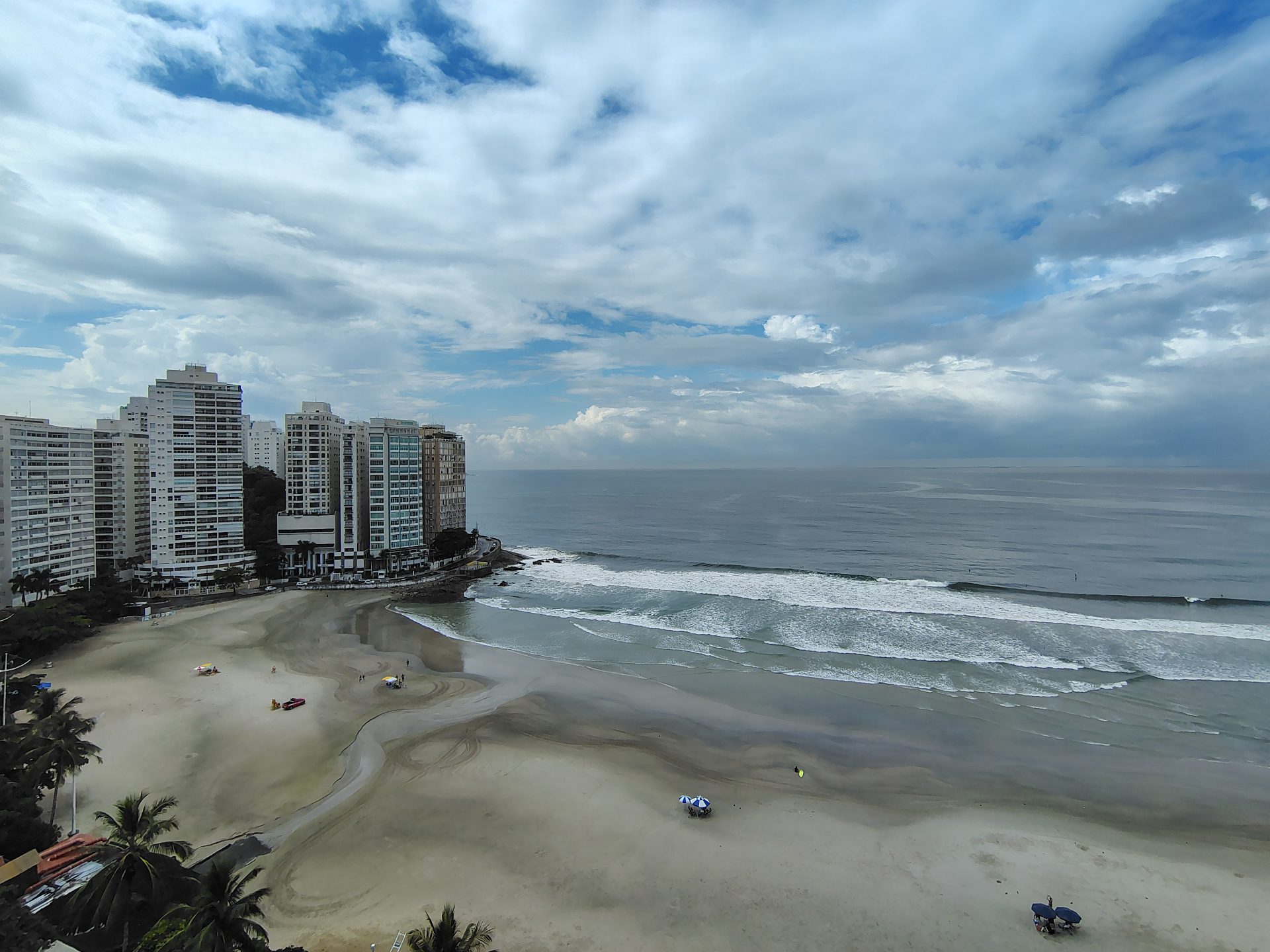 Apto 4 quartos, frente mar, Pitangueiras, 1 vaga em Pitangueiras, Guarujá — foto 11