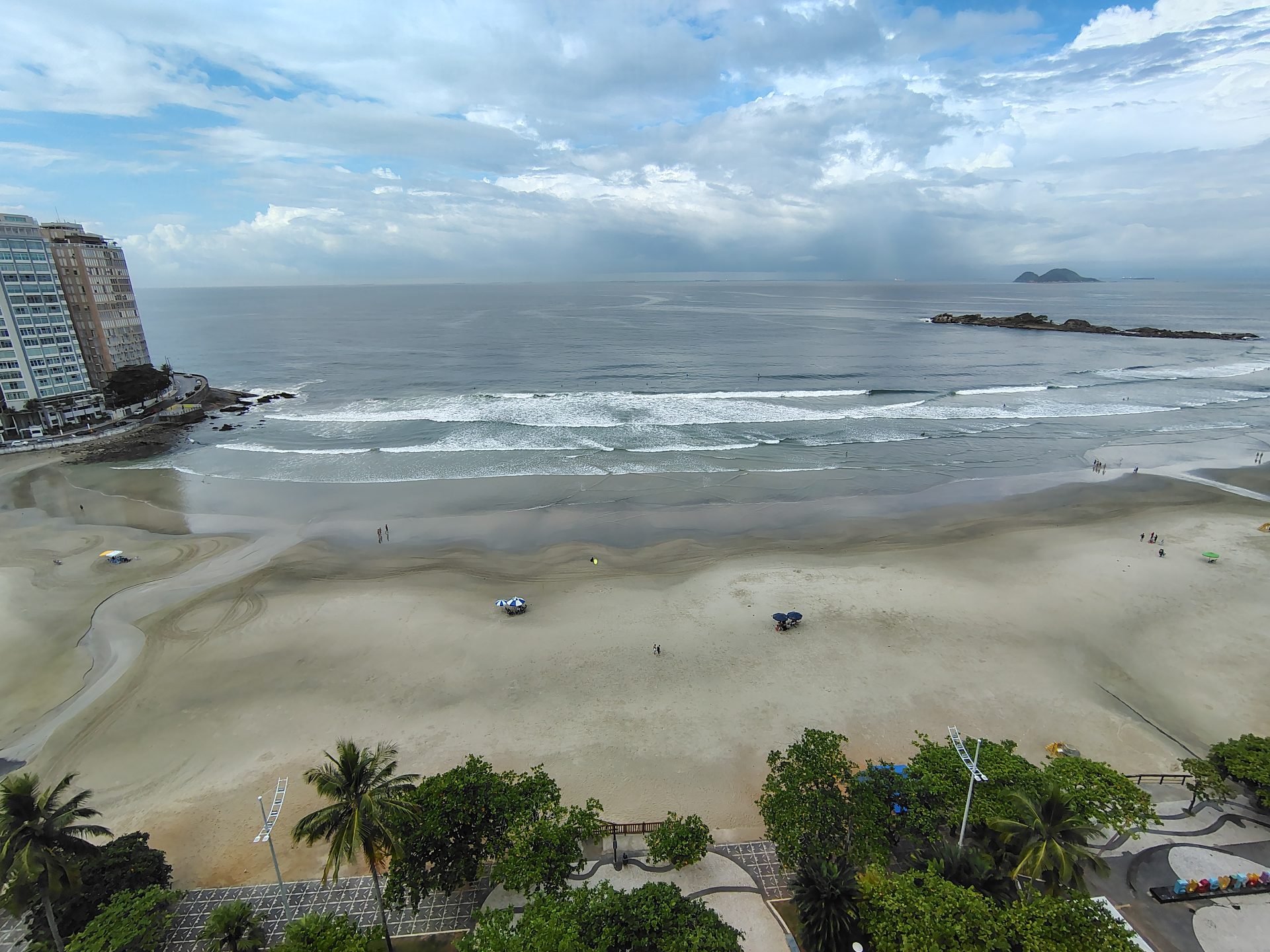 Apto 4 quartos, frente mar, Pitangueiras, 1 vaga em Pitangueiras, Guarujá — foto 18