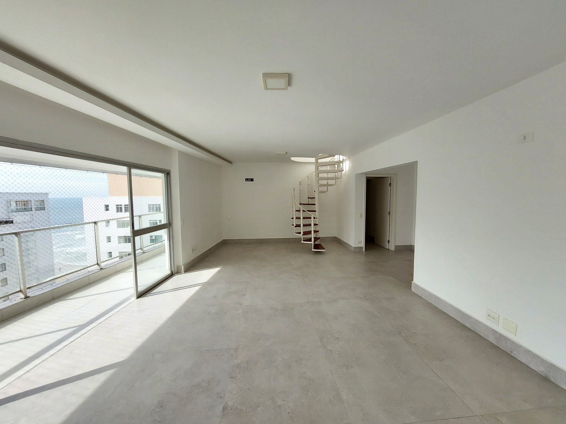 Cobertura vista mar, quartos, 2 vagas, Pitangueiras em Pitangueiras, Guarujá — foto 4