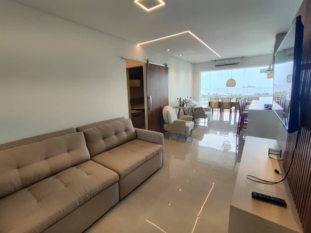 Apto terraço gourmet, vista mar, 2 dorms., 2 vagas, lazer em Jardim Enseada, Guarujá — foto 2