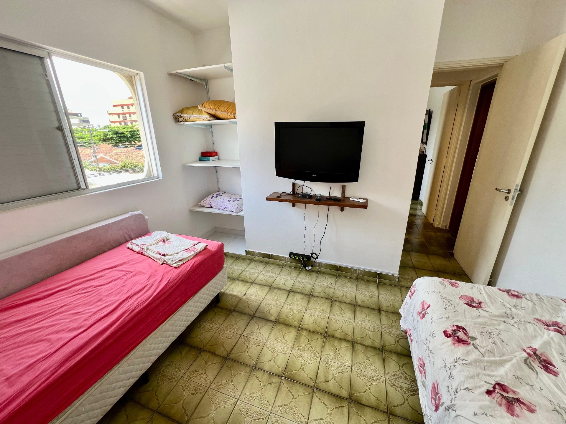 Apto 3 dorms., sacada, 400m da praia Enseada em Loteamento João Batista Julião, Guarujá — foto 17