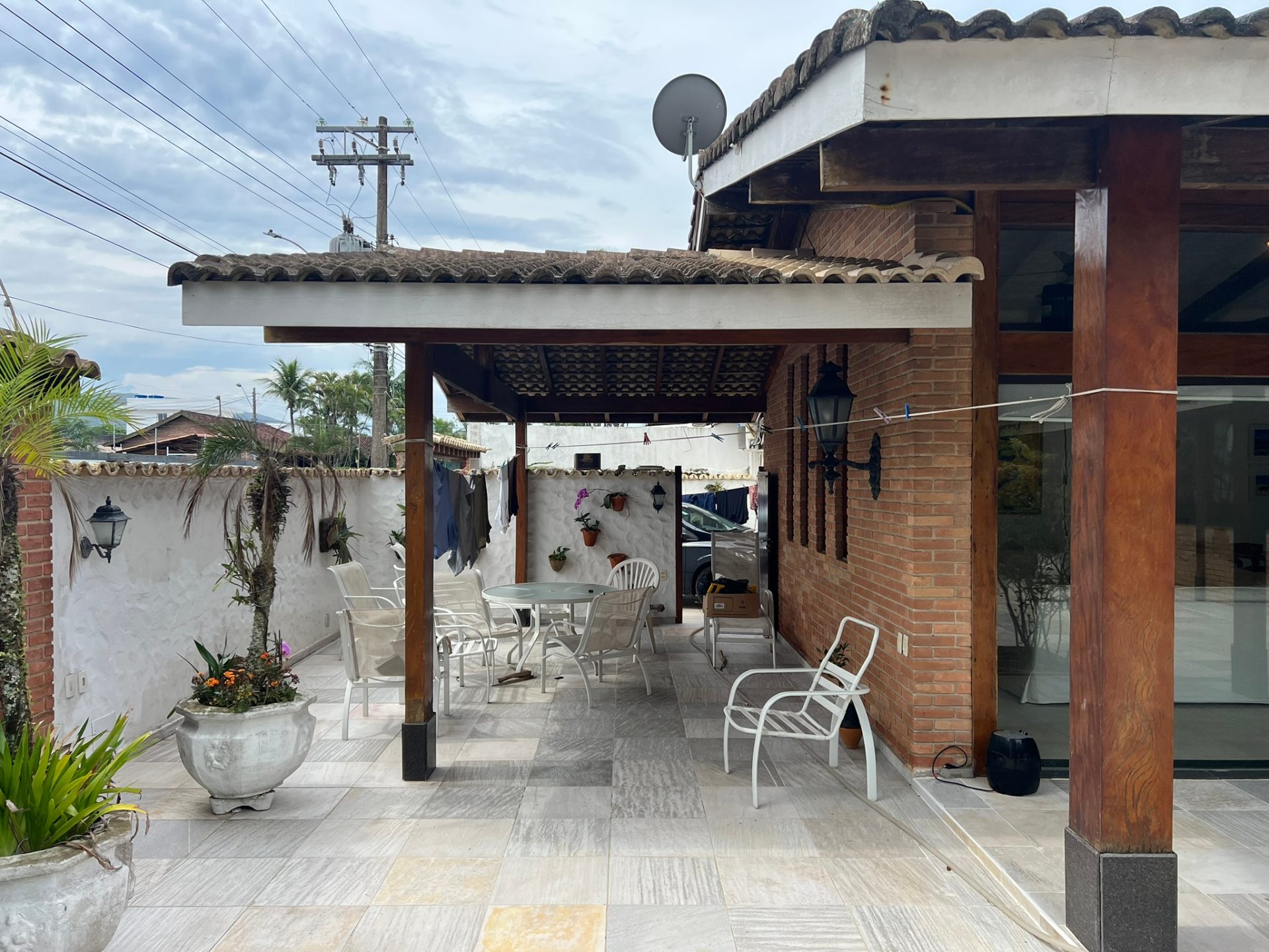 Casa térrea, frente praia Enseada, 4 suítes, 3 vagas em Enseada, Guarujá — foto 11