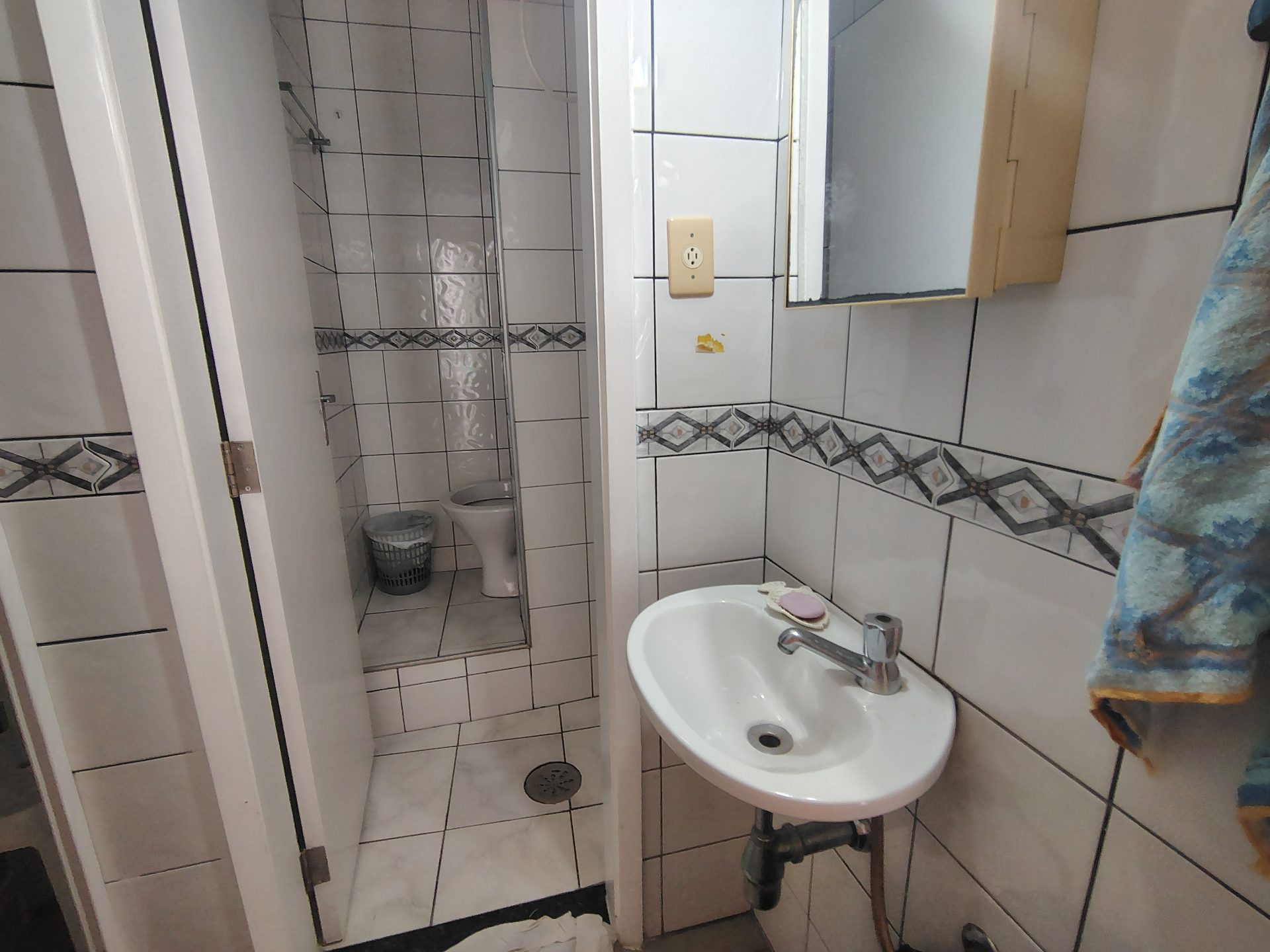 Apartamento 3 Dormitórios com Suíte a 50 Metros da Praia de Pitangueiras em Pitangueiras, Guarujá — foto 17