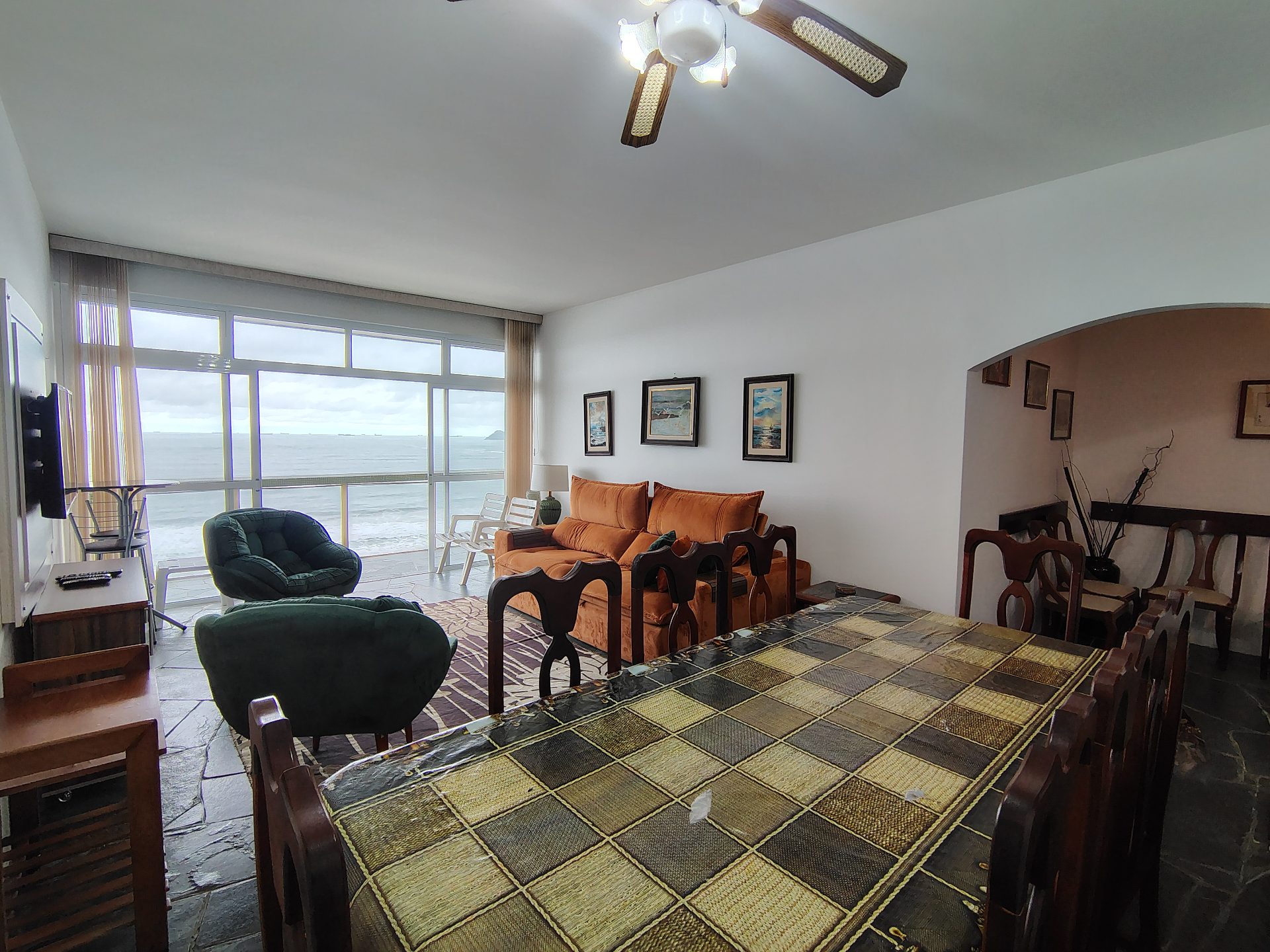 Apto com 3 quartos, Pitangueiras, Guarujá em Pitangueiras, Guarujá — foto 3