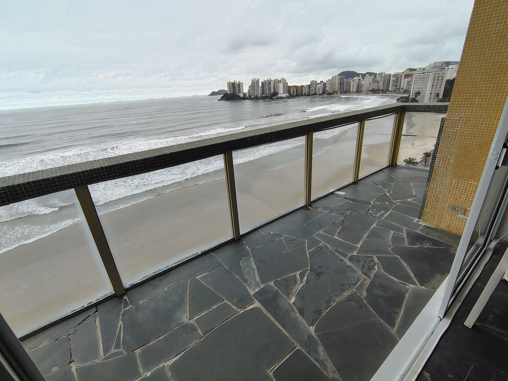 Apto com 3 quartos, Pitangueiras, Guarujá em Pitangueiras, Guarujá — foto 6