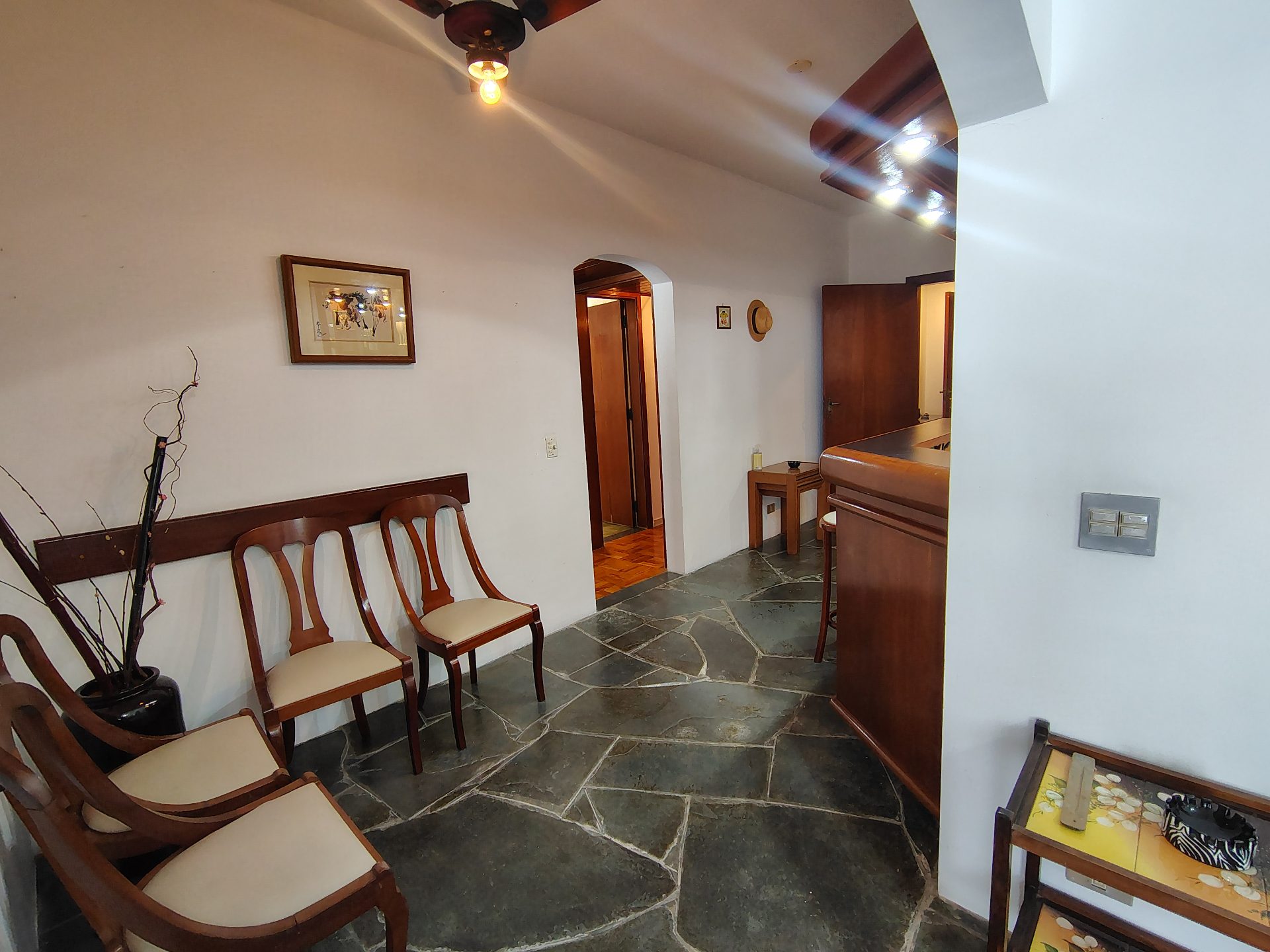 Apto com 3 quartos, Pitangueiras, Guarujá em Pitangueiras, Guarujá — foto 9