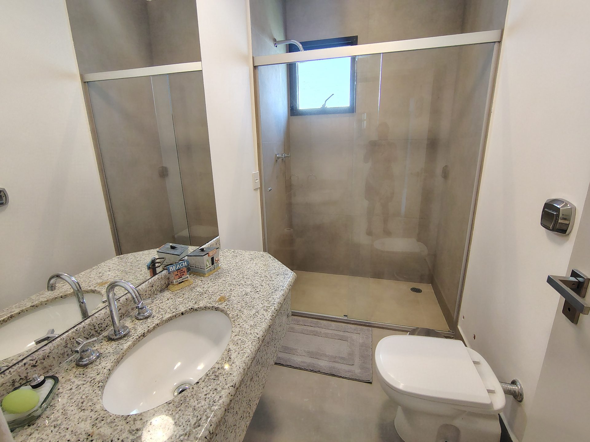 Apartamento totalmente reformado à venda no Morro do Maluf – Vista panorâmica para o mar no Guarujá em Pitangueiras, Guarujá — foto 17
