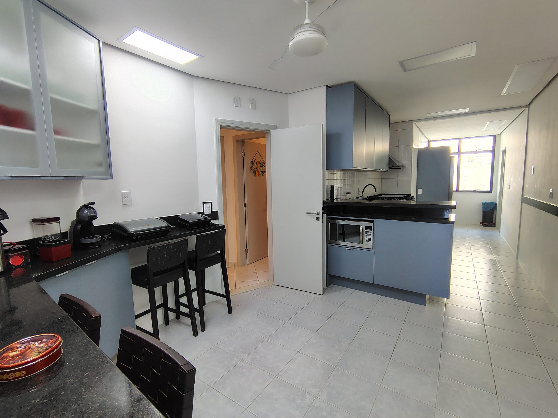 Apartamento totalmente reformado à venda no Morro do Maluf – Vista panorâmica para o mar no Guarujá em Pitangueiras, Guarujá — foto 23