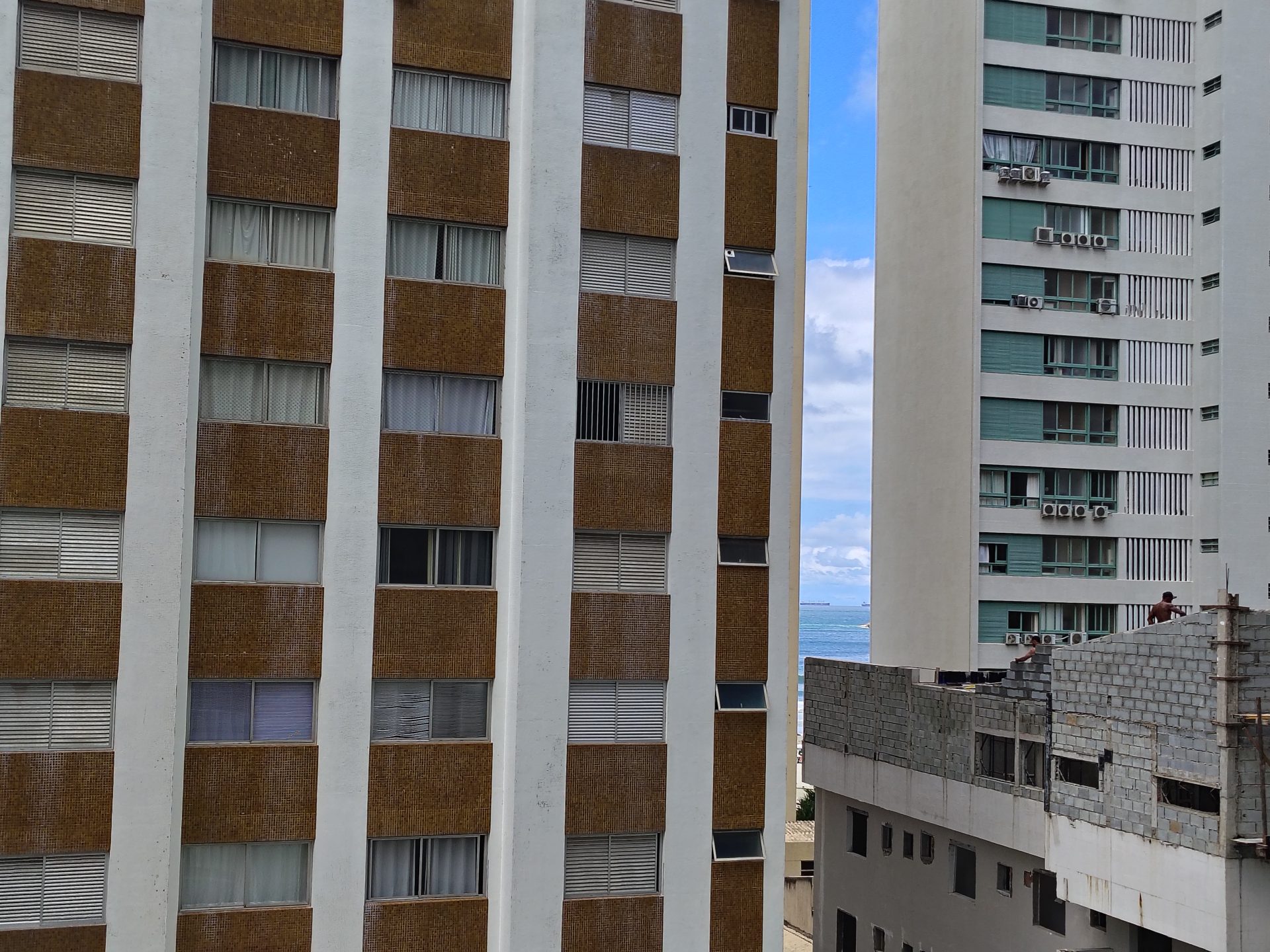 Apto 1 dorm., 2 salas, 1 vaga, 70m praia Pitangueiras em Pitangueiras, Guarujá — foto 7