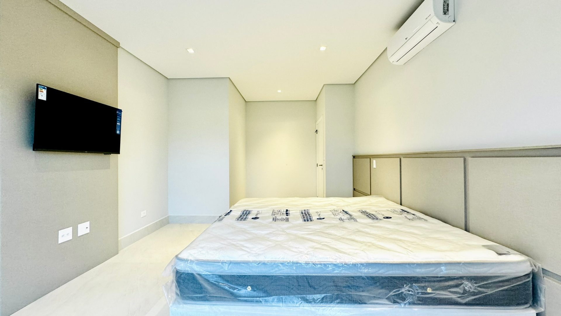Casa Nova, 5 suítes, lazer, Jardim Acapulco em Jardim Acapulco, Guarujá — foto 27