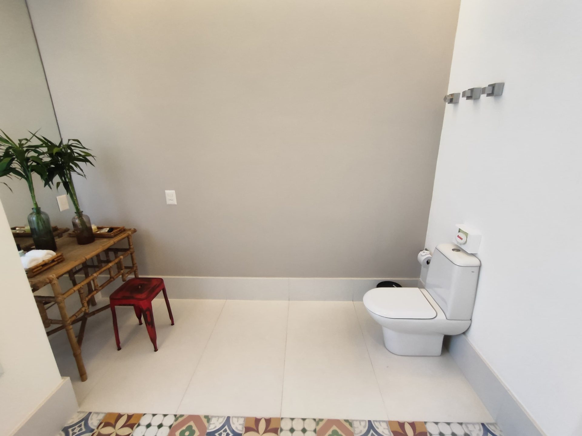 Casa de Condomínio com 7 quartos, Jardim Acapulco, Guarujá  em Jardim Acapulco, Guarujá — foto 8