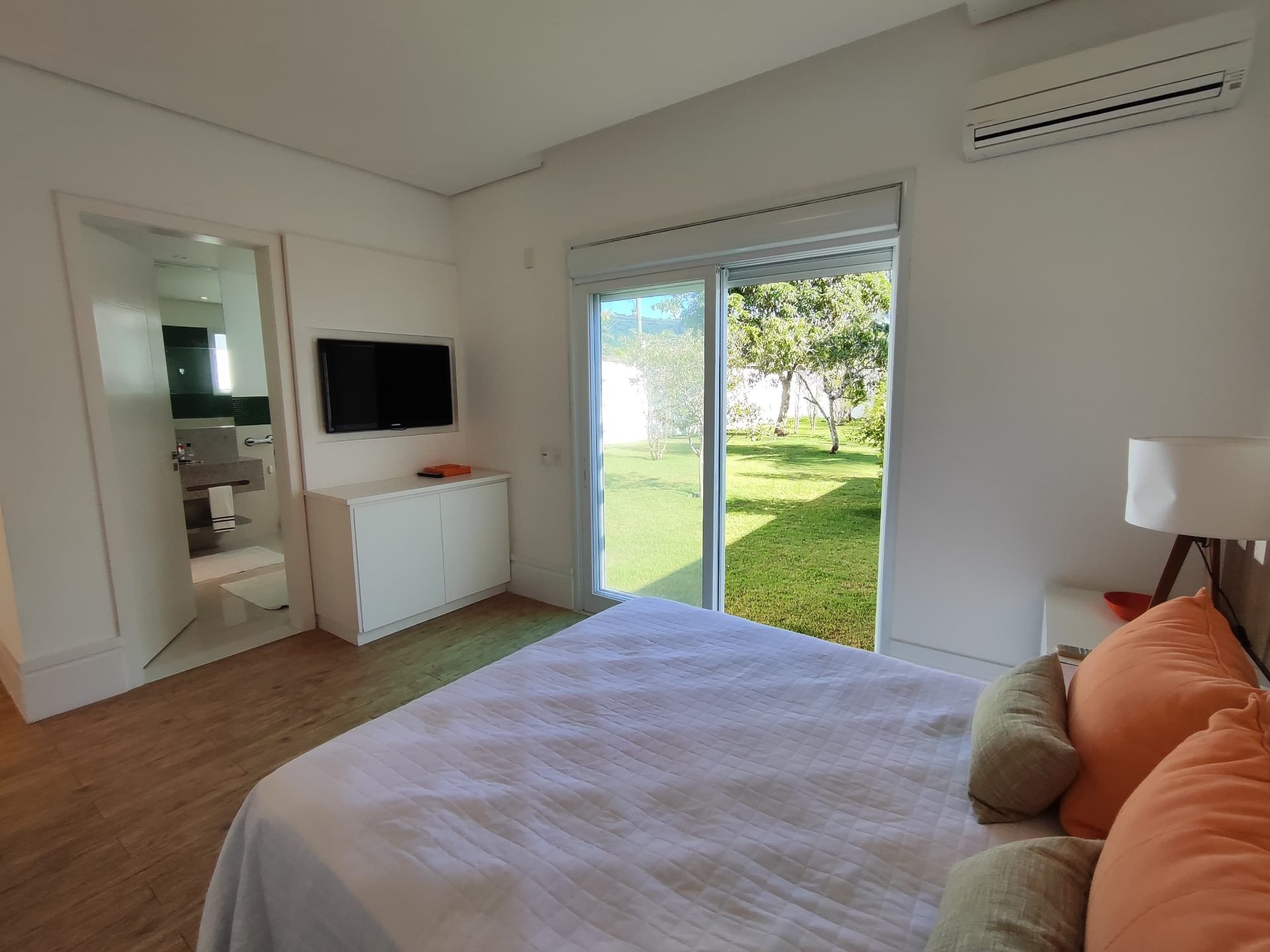 Casa de Condomínio com 7 quartos, Jardim Acapulco, Guarujá  em Jardim Acapulco, Guarujá — foto 36