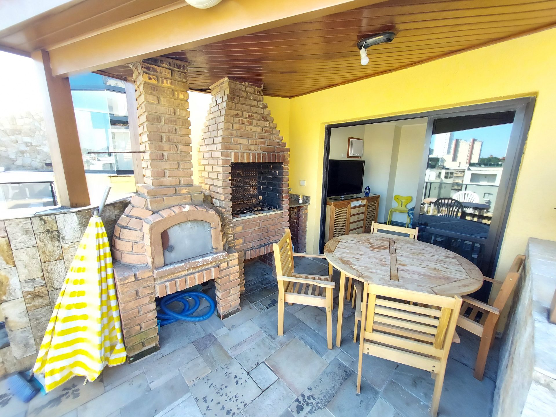Cobertura Duplex, 2 quartos, 2 vagas, Enseada (lado praia) em Enseada, Guarujá — foto 2