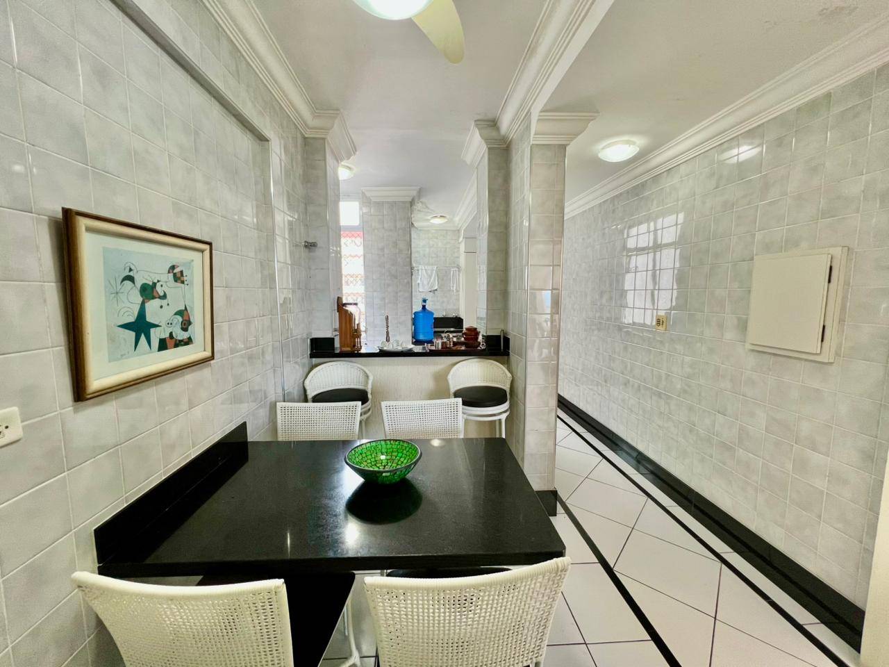Vista Mar e Conforto | Apto Reformado com 3 Quartos em Pitangueiras em Pitangueiras, Guarujá — foto 14