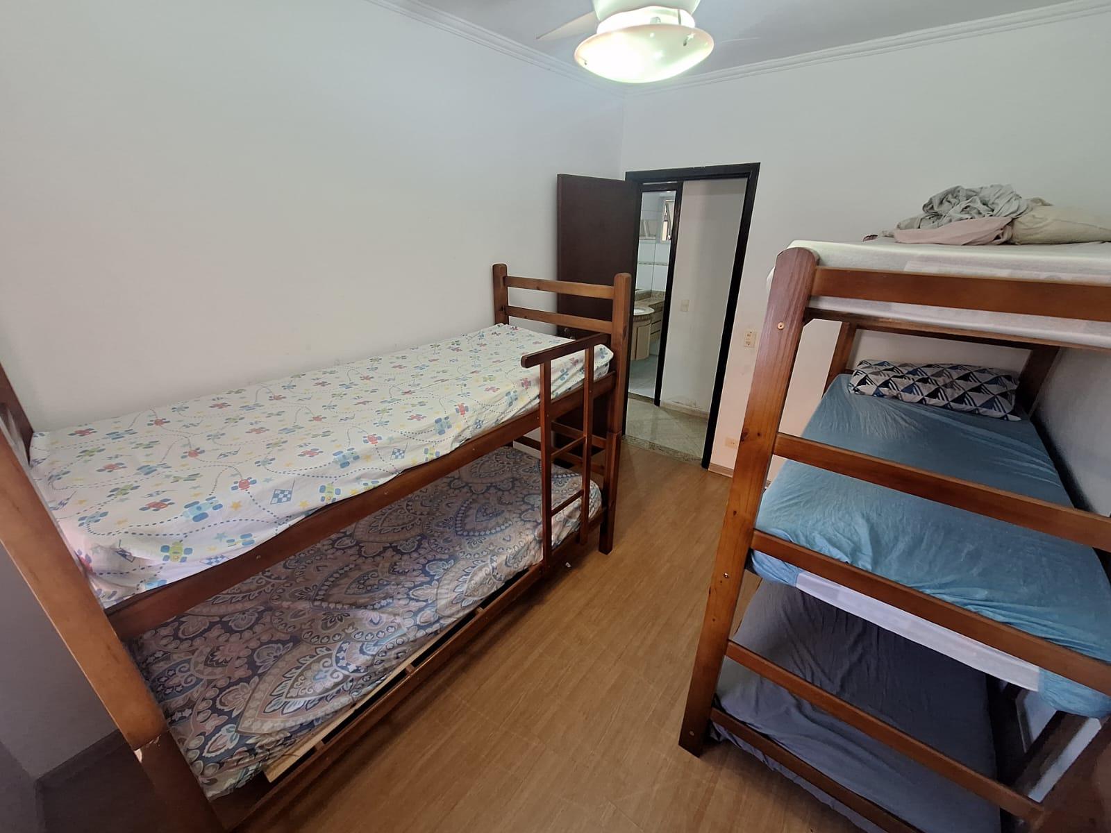 Apto (lado praia), 3 quartos , sacada, 1 vaga, Enseada em Enseada, Guarujá — foto 10