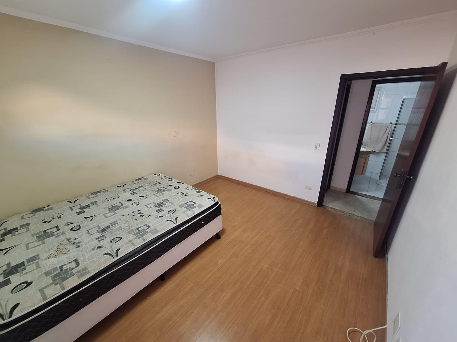 Apto (lado praia), 3 quartos , sacada, 1 vaga, Enseada em Enseada, Guarujá — foto 12