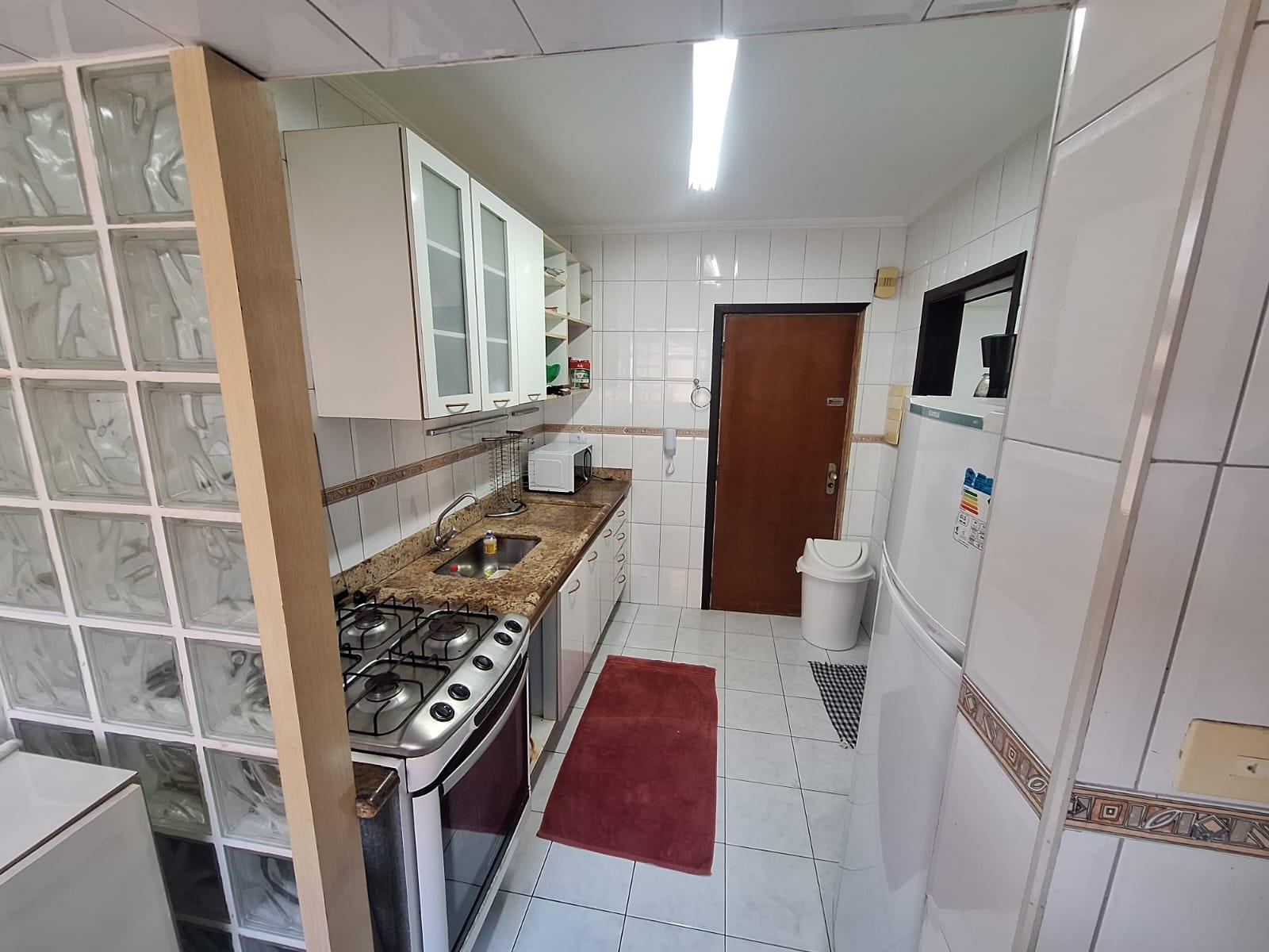 Apto (lado praia), 3 quartos , sacada, 1 vaga, Enseada em Enseada, Guarujá — foto 15