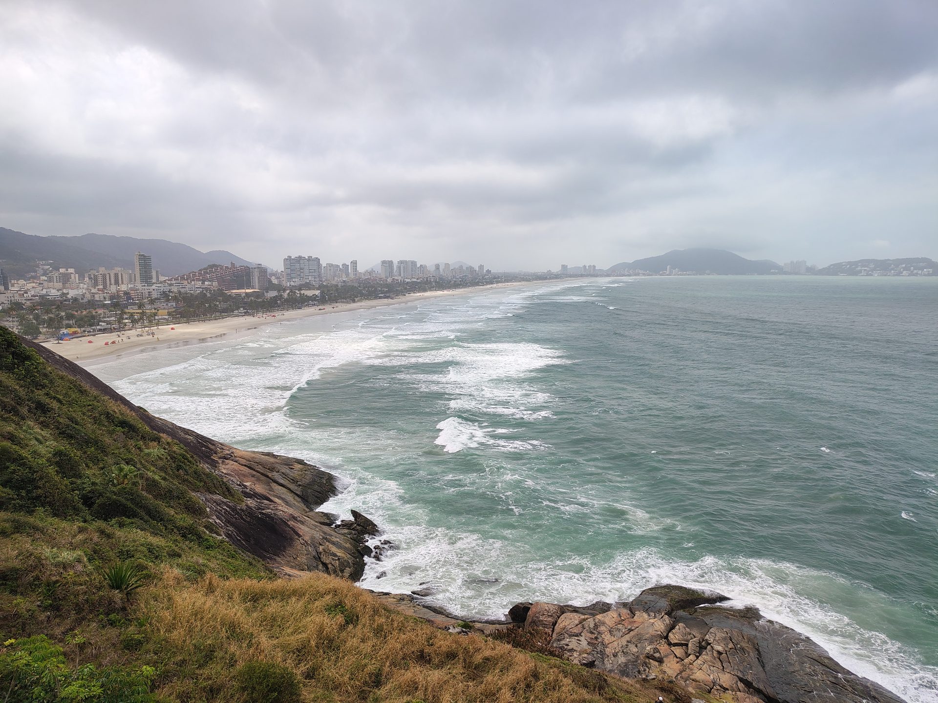 Apartamento de luxo com 4 quartos, frente praia Pitangueiras em Pitangueiras, Guarujá — foto 9