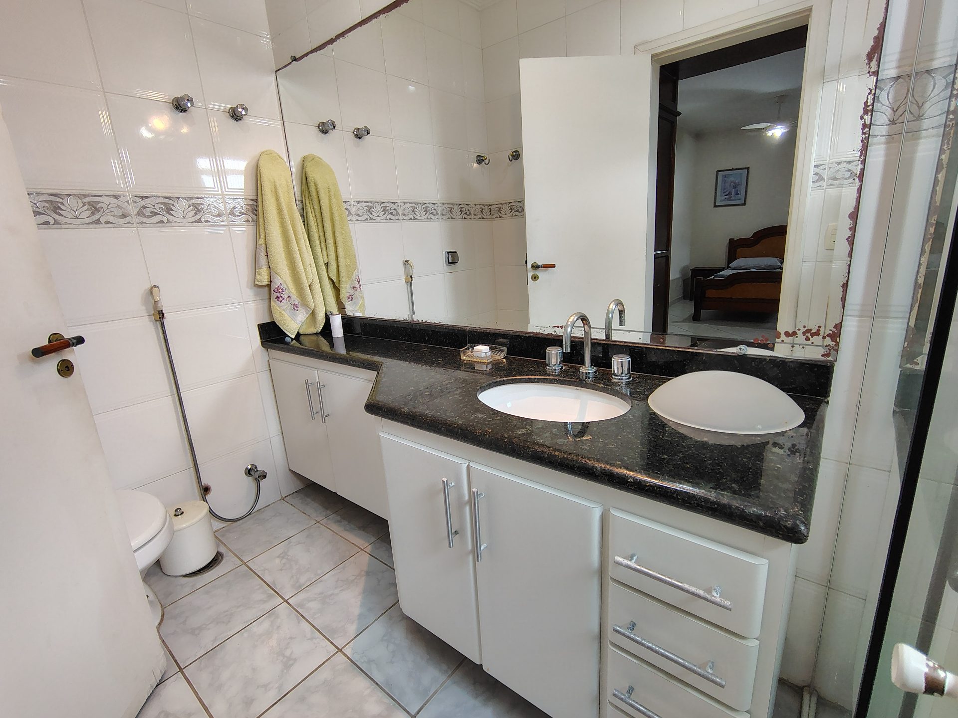 Apartamento de luxo com 4 quartos, frente praia Pitangueiras em Pitangueiras, Guarujá — foto 16