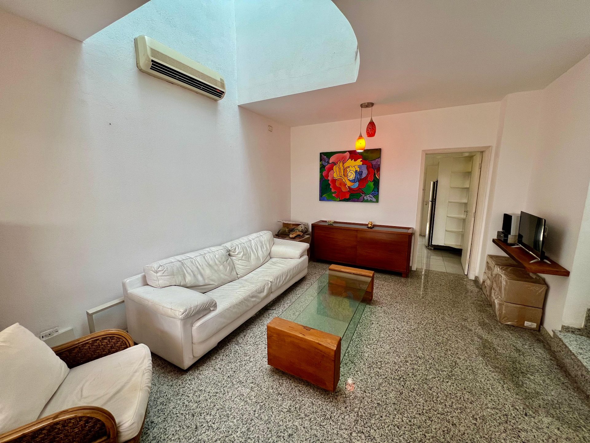 Casa em Condomínio de Alto Padrão | A 40 metros da Praia da Enseada em Enseada, Guarujá — foto 4