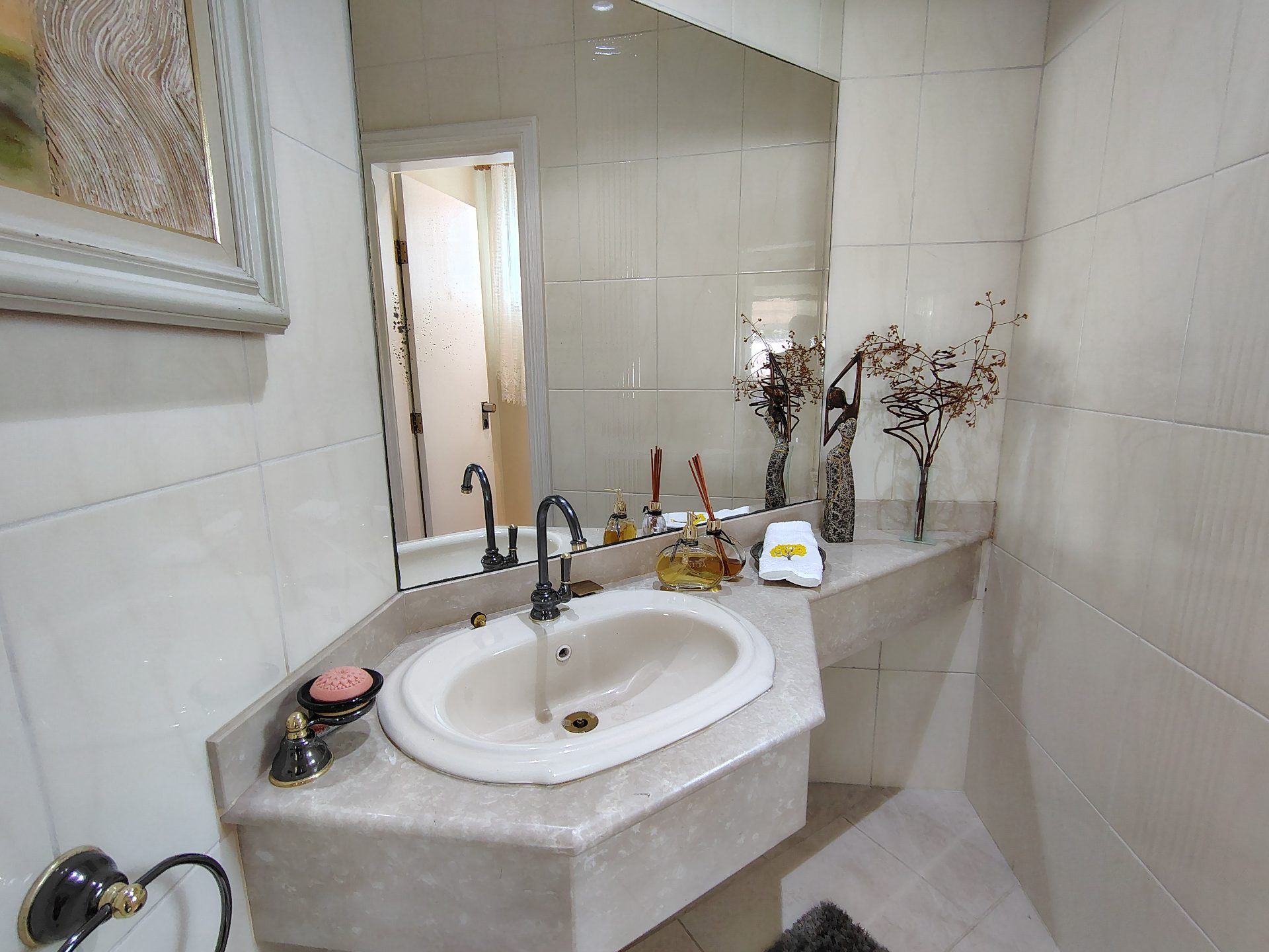 Casa Térrea em Condomínio com Energia Solar, Piscina e Área Gourmet Completa em Enseada, Guarujá — foto 12