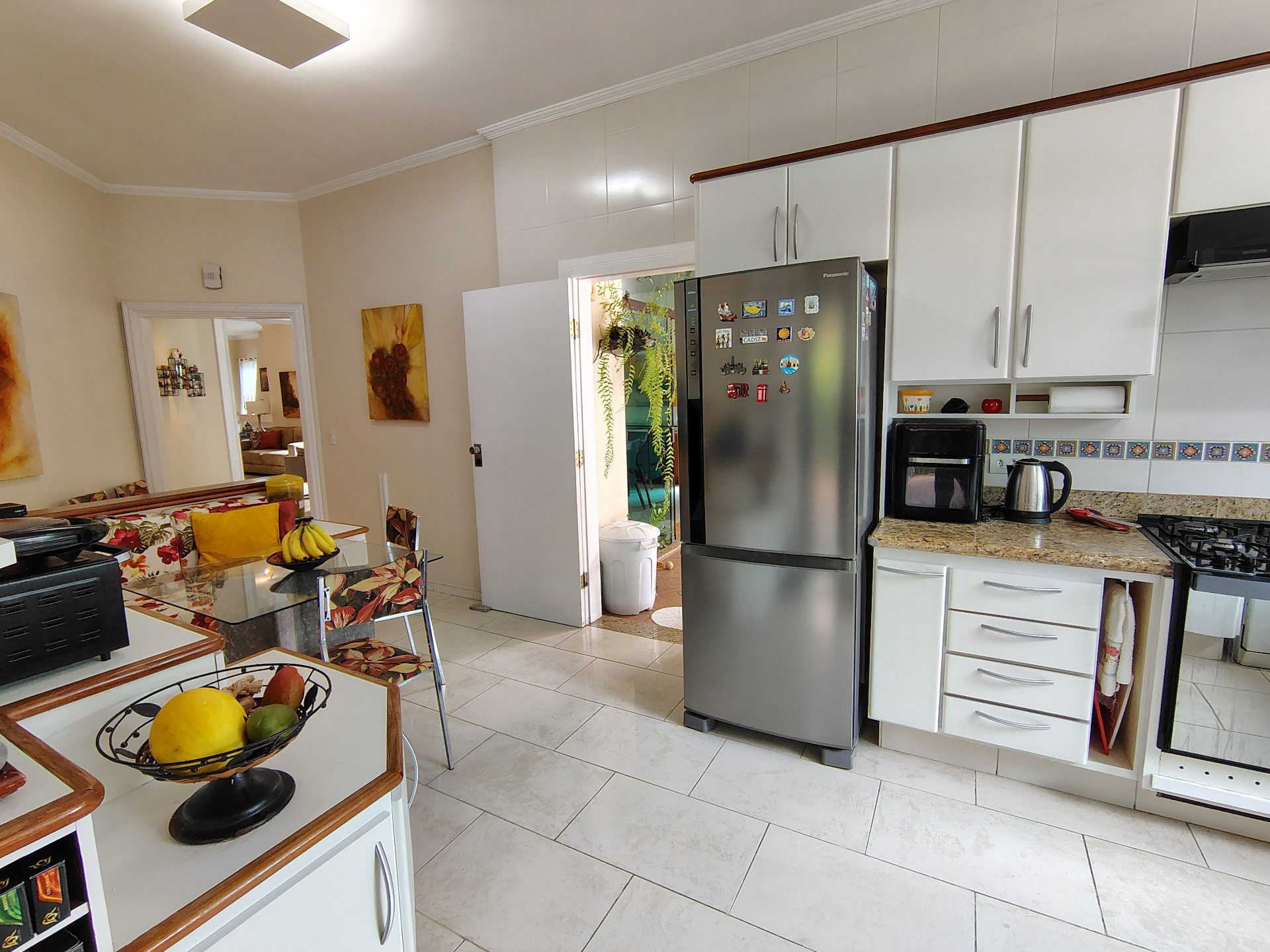 Casa Térrea em Condomínio com Energia Solar, Piscina e Área Gourmet Completa em Enseada, Guarujá — foto 24