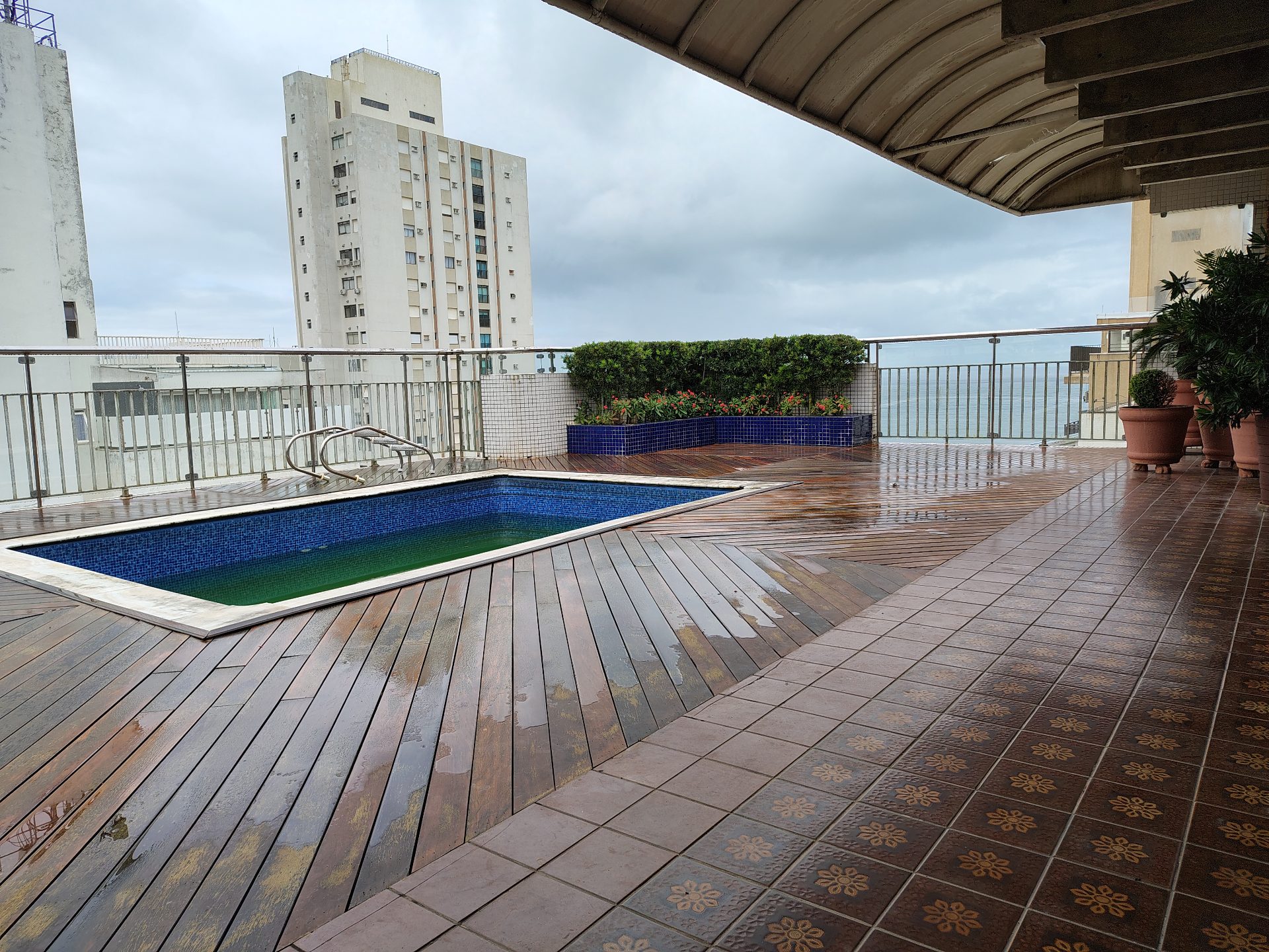 Cobertura 4 quartos, lazer, 2 vagas, Pitangueiras em Pitangueiras, Guarujá — foto 6