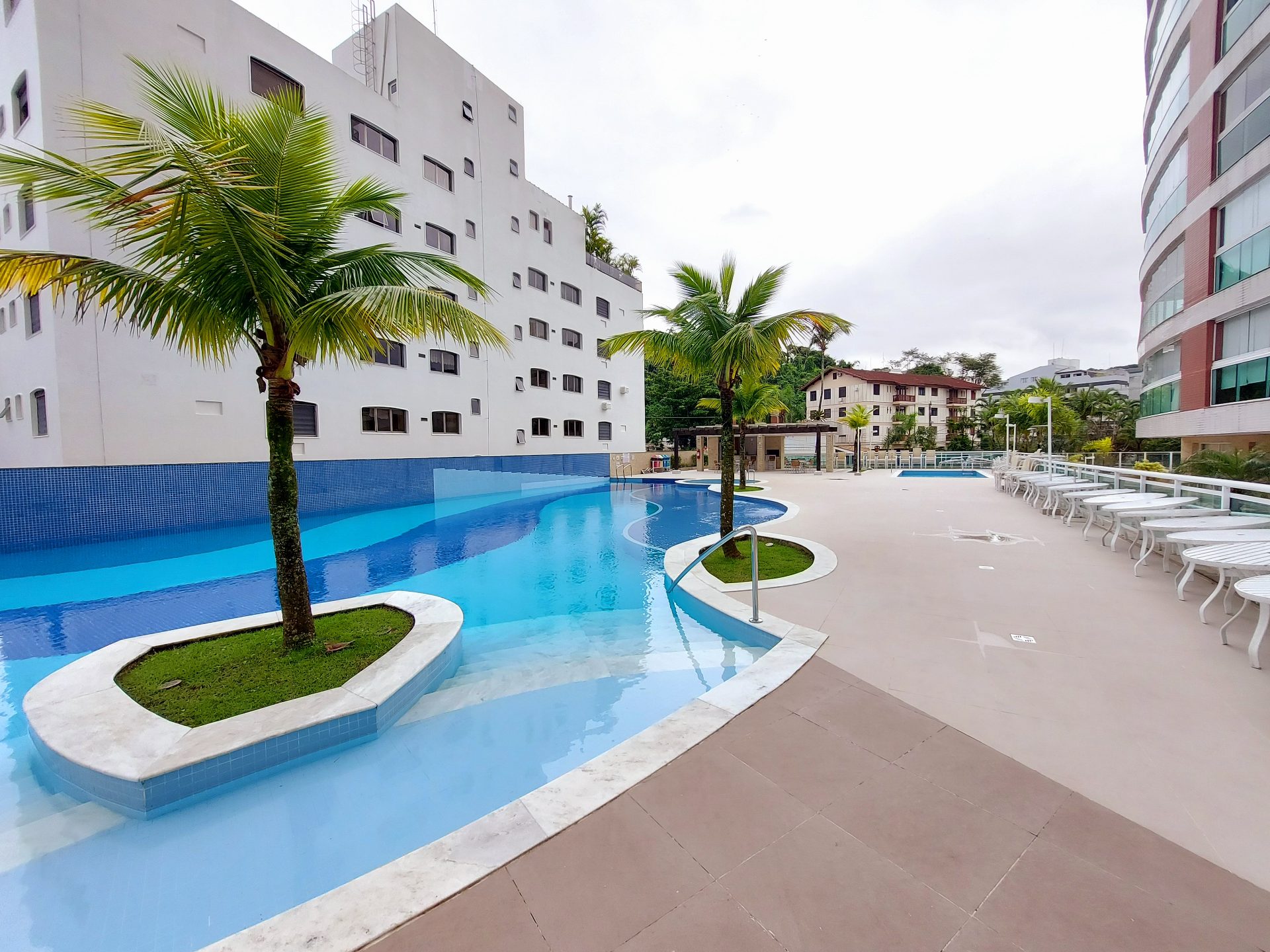 Apartamento de Alto Padrão com 4 Dormitórios, 2 Suítes e Varanda Gourmet a 250m da Praia em Enseada, Guarujá — foto 34