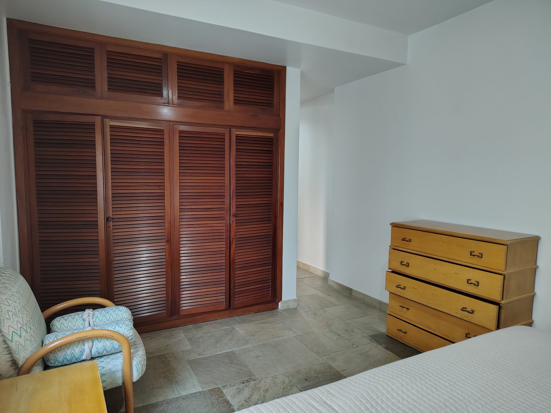 Apto frente praia Pitangueiras, 4 quartos, 1 vaga em Pitangueiras, Guarujá — foto 15