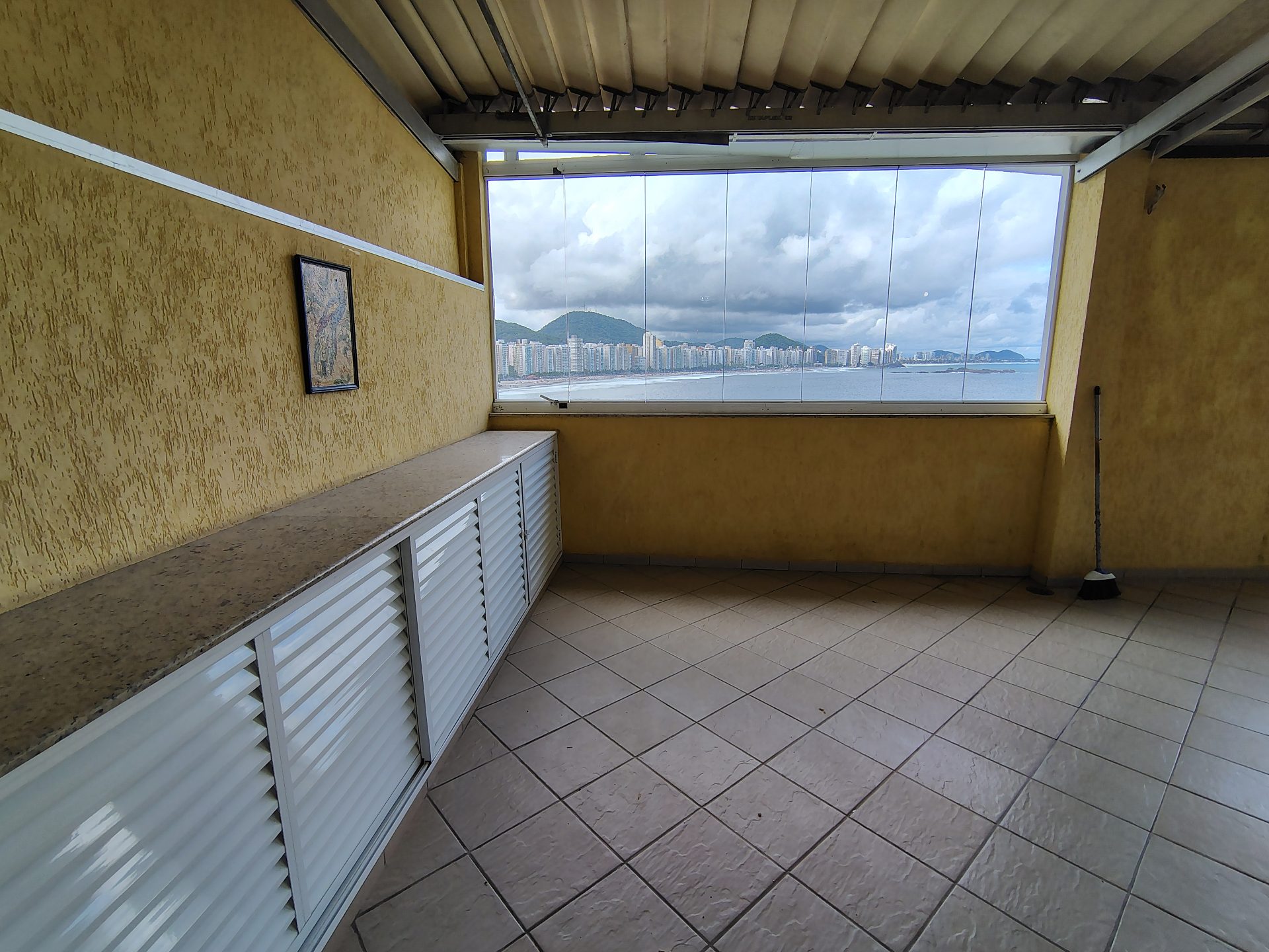 Apto vista mar, 2 suítes, 2 vagas, Astúrias em Vila Luis Antônio, Guarujá — foto 3