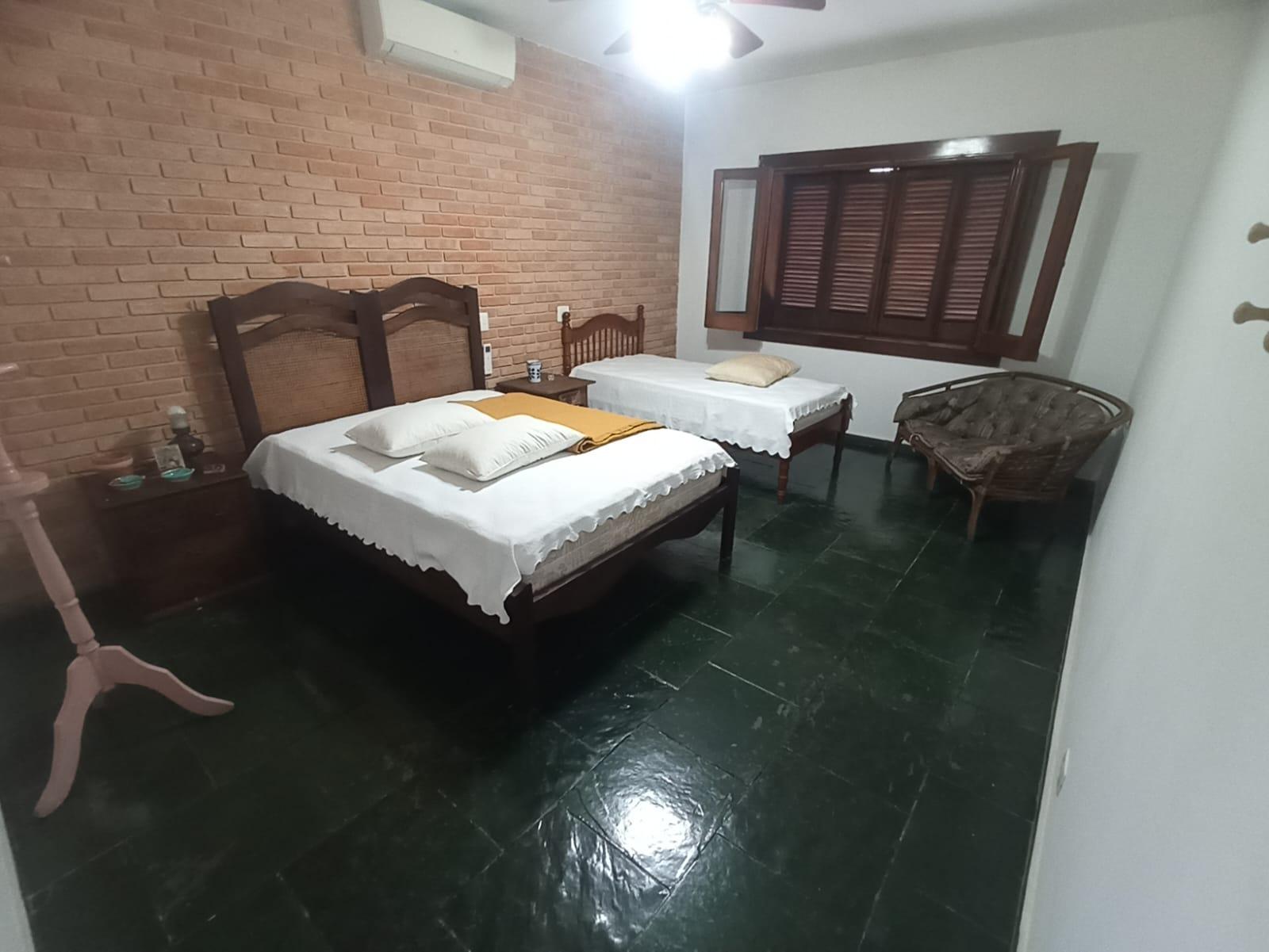 Casa com 4 quartos, Balneário Praia do Pernambuco, Guarujá em Balneário Praia do Pernambuco, Guarujá — foto 13