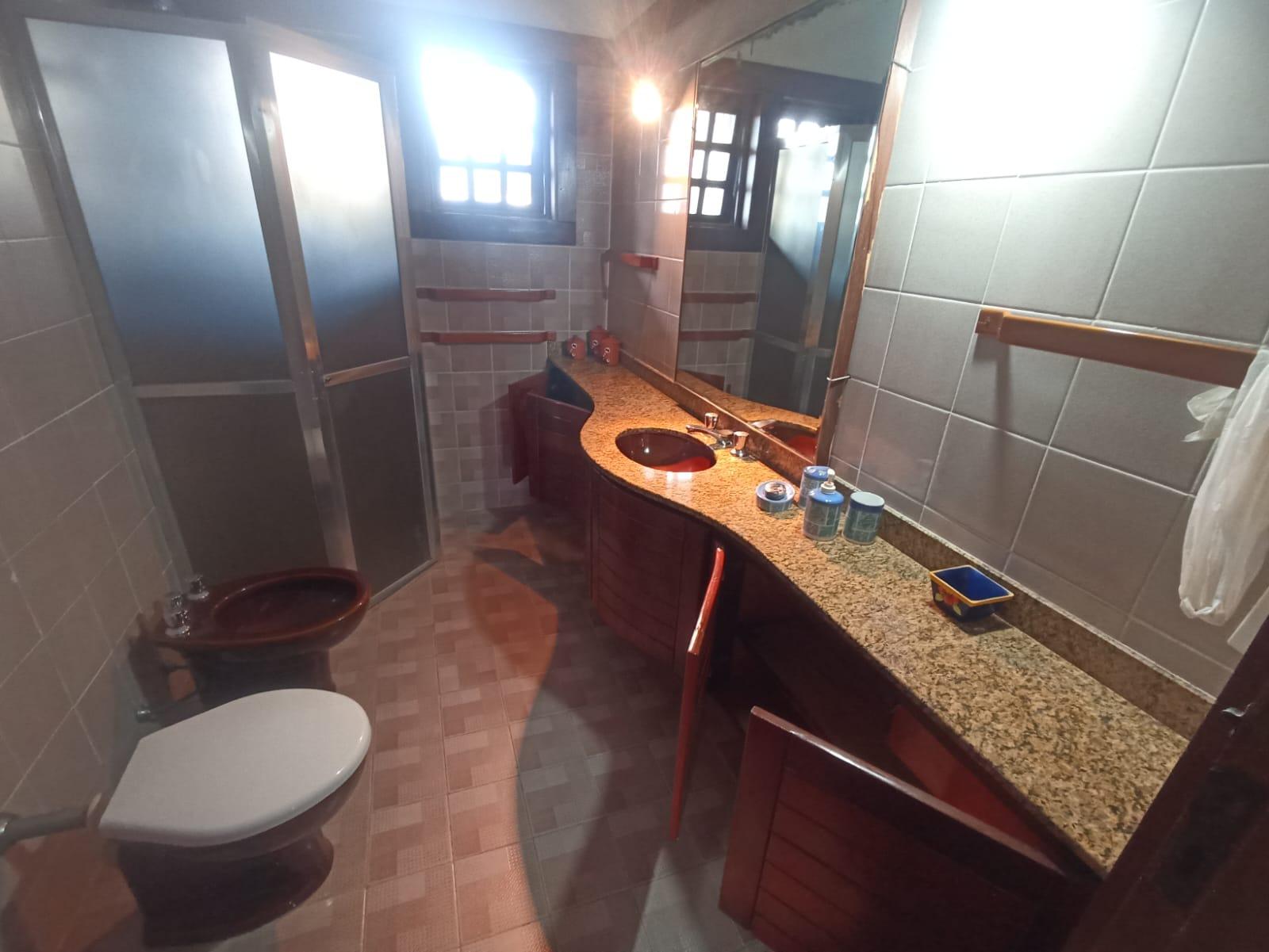 Casa com 4 quartos, Balneário Praia do Pernambuco, Guarujá em Balneário Praia do Pernambuco, Guarujá — foto 17