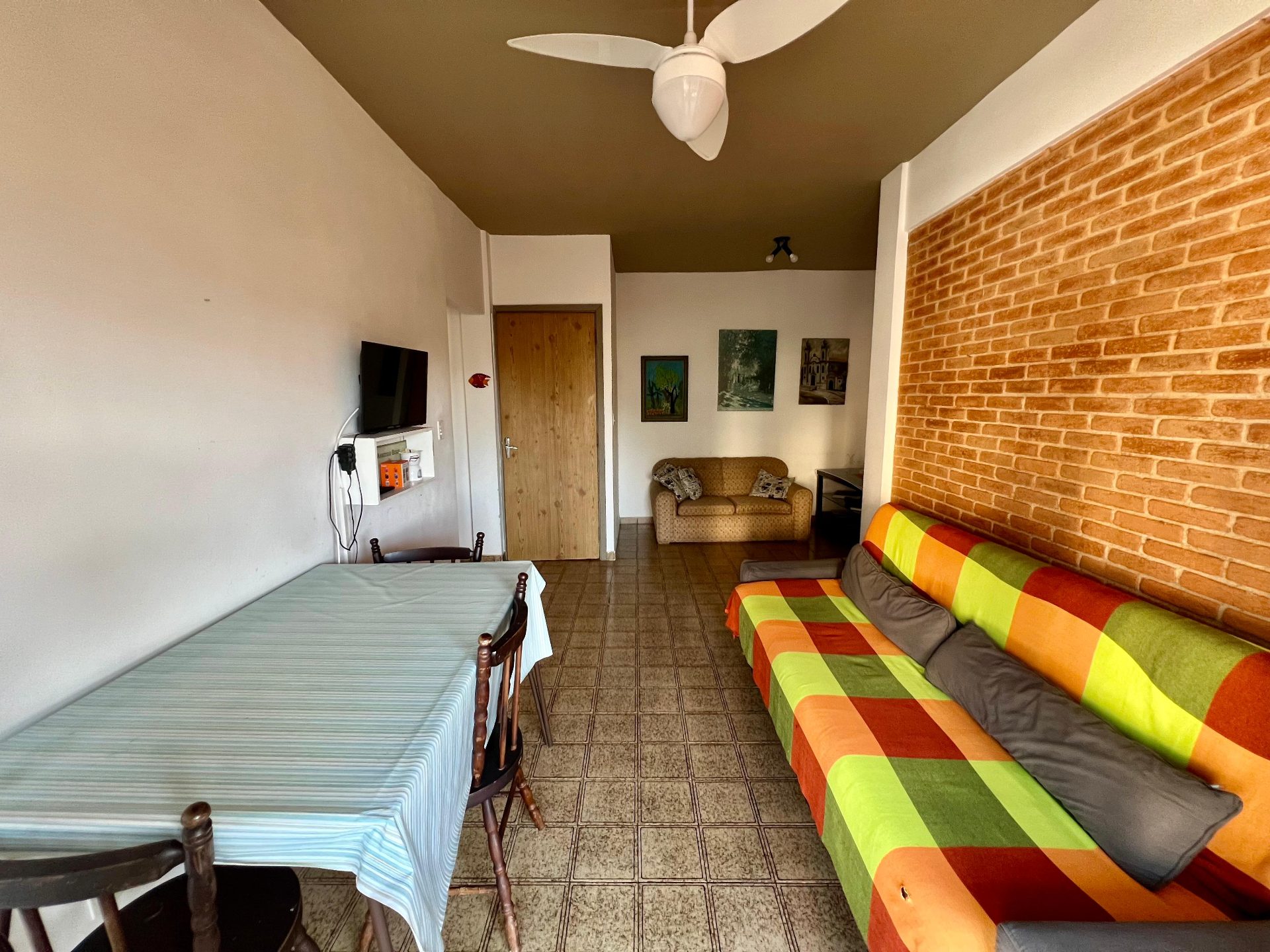 Apto 200m praia Enseada, 1 quarto, vaga em Loteamento João Batista Julião, Guarujá — foto 2