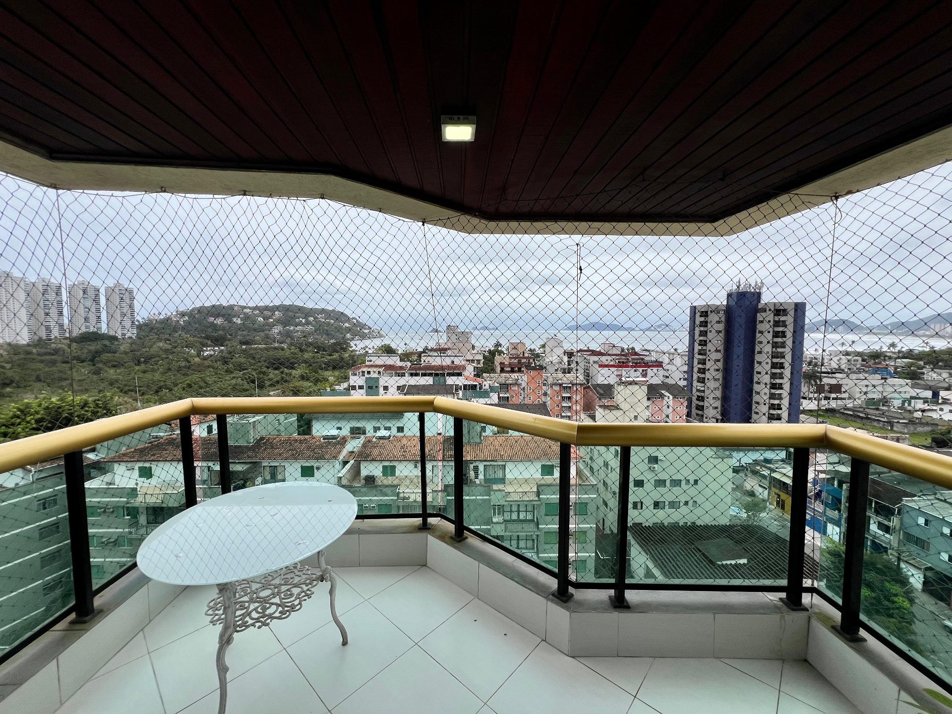 Apartamento Reformado com Vista Panorâmica para o Mar, 3 Dormitórios e 2 Vagas na Praia da Enseada em Loteamento João Batista Julião, Guarujá — foto 15