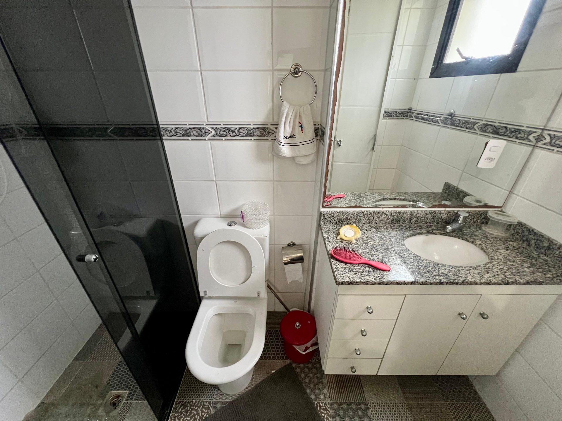 Apartamento Reformado com Vista Panorâmica para o Mar, 3 Dormitórios e 2 Vagas na Praia da Enseada em Loteamento João Batista Julião, Guarujá — foto 31