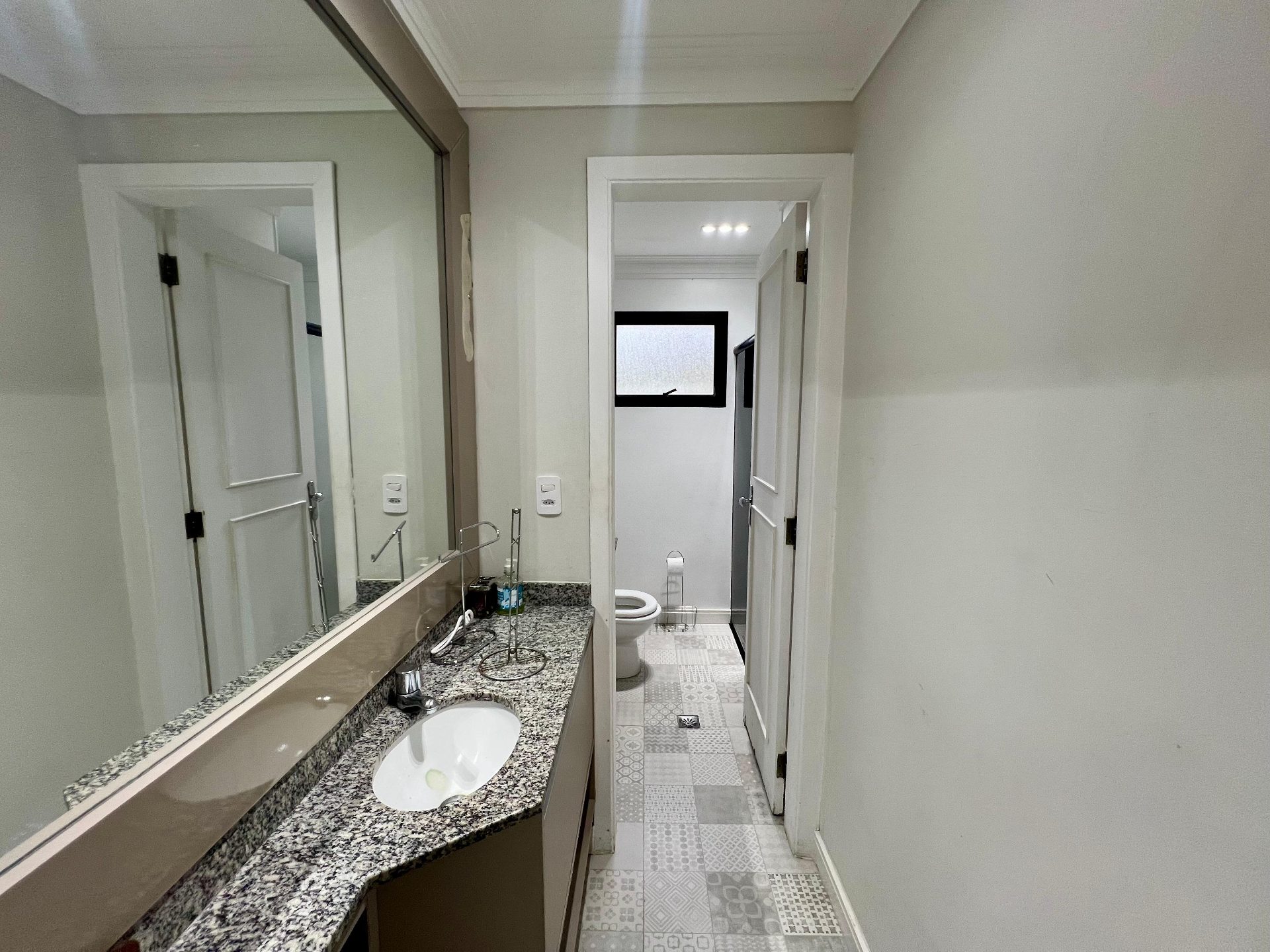 Apartamento Reformado com Vista Panorâmica para o Mar, 3 Dormitórios e 2 Vagas na Praia da Enseada em Loteamento João Batista Julião, Guarujá — foto 37