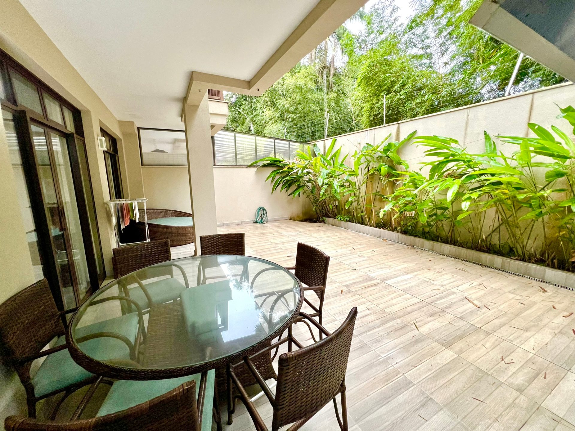 Apto em condomínio frente praia Enseada, lazer total em Loteamento João Batista Julião, Guarujá — foto 17
